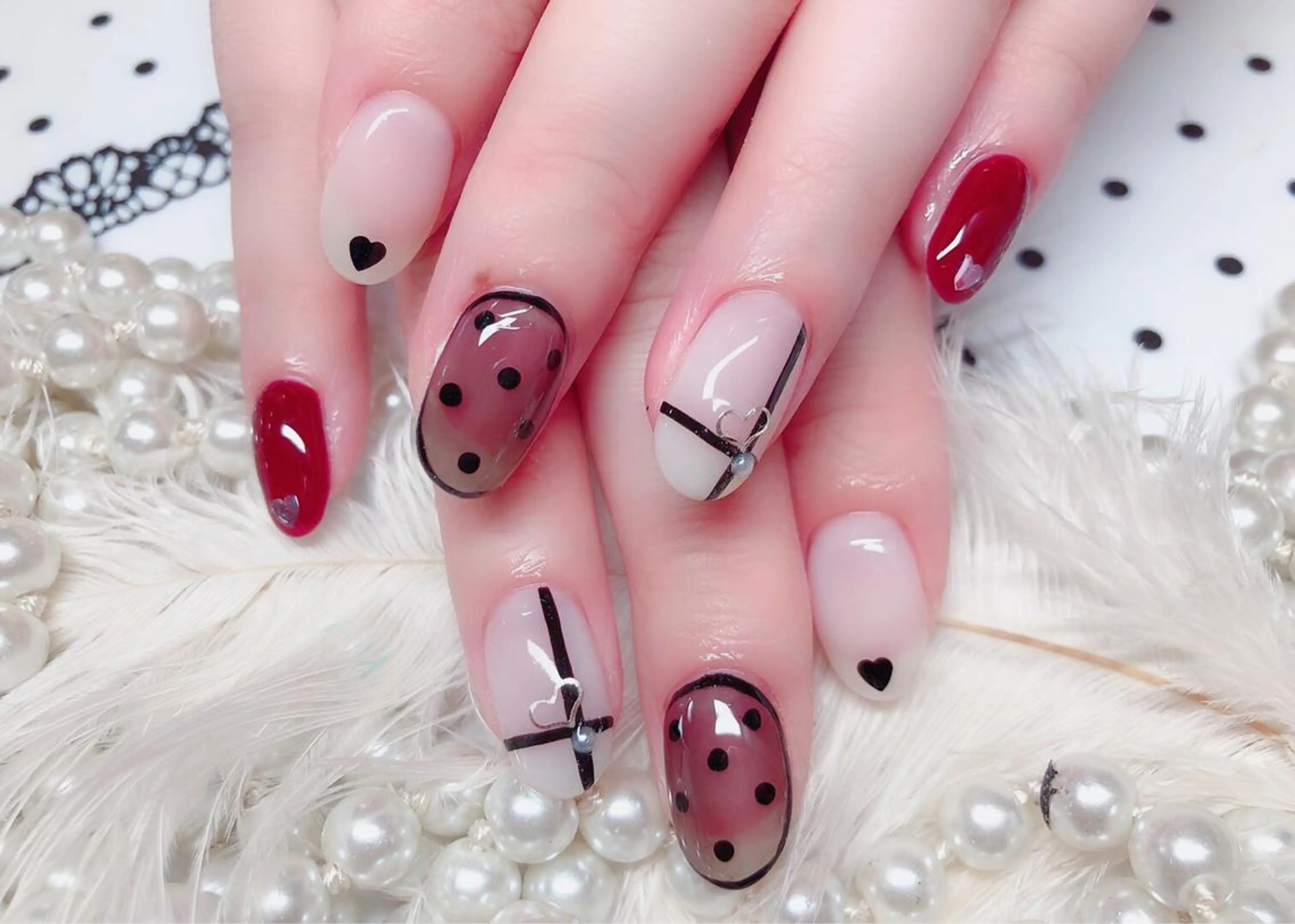 ネイル ハンドネイル マジックミラー所属・マジック ミラーのネイルデザイン