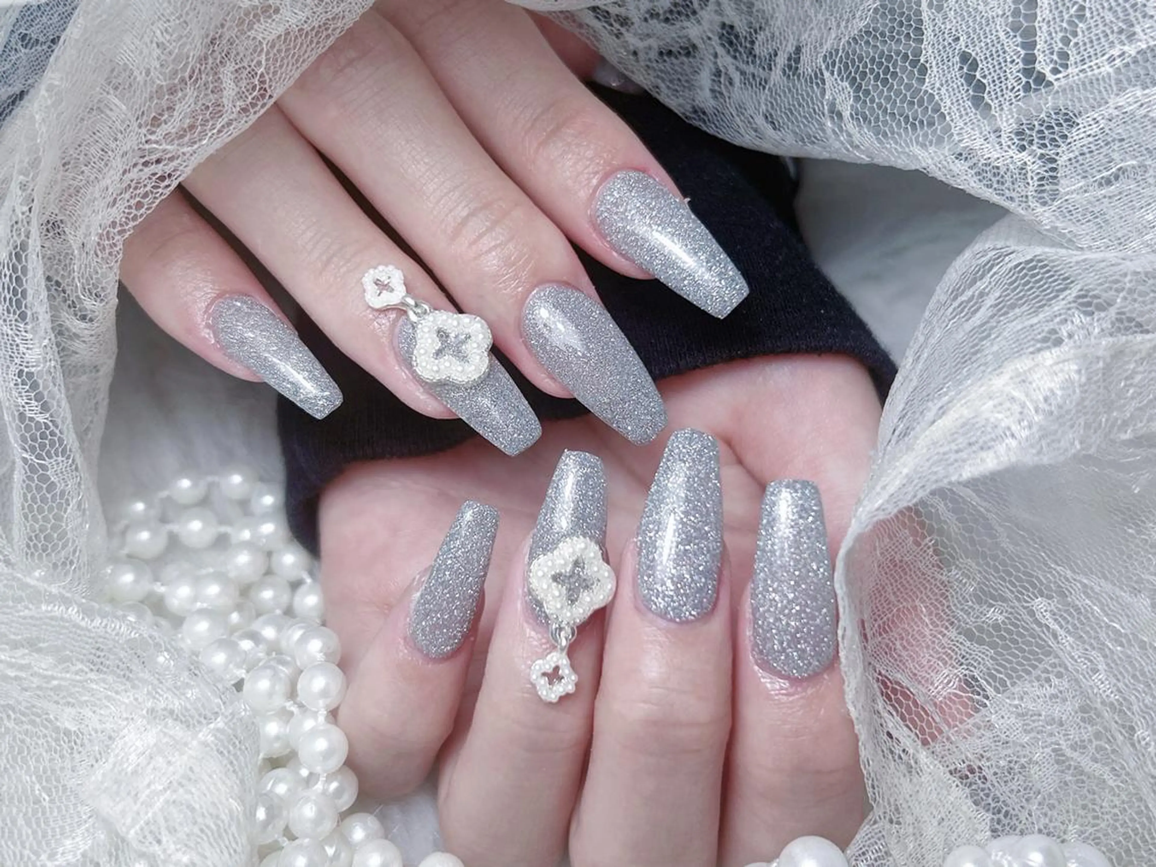 ネイル Mina🤍 愛莉🪽のネイルデザイン