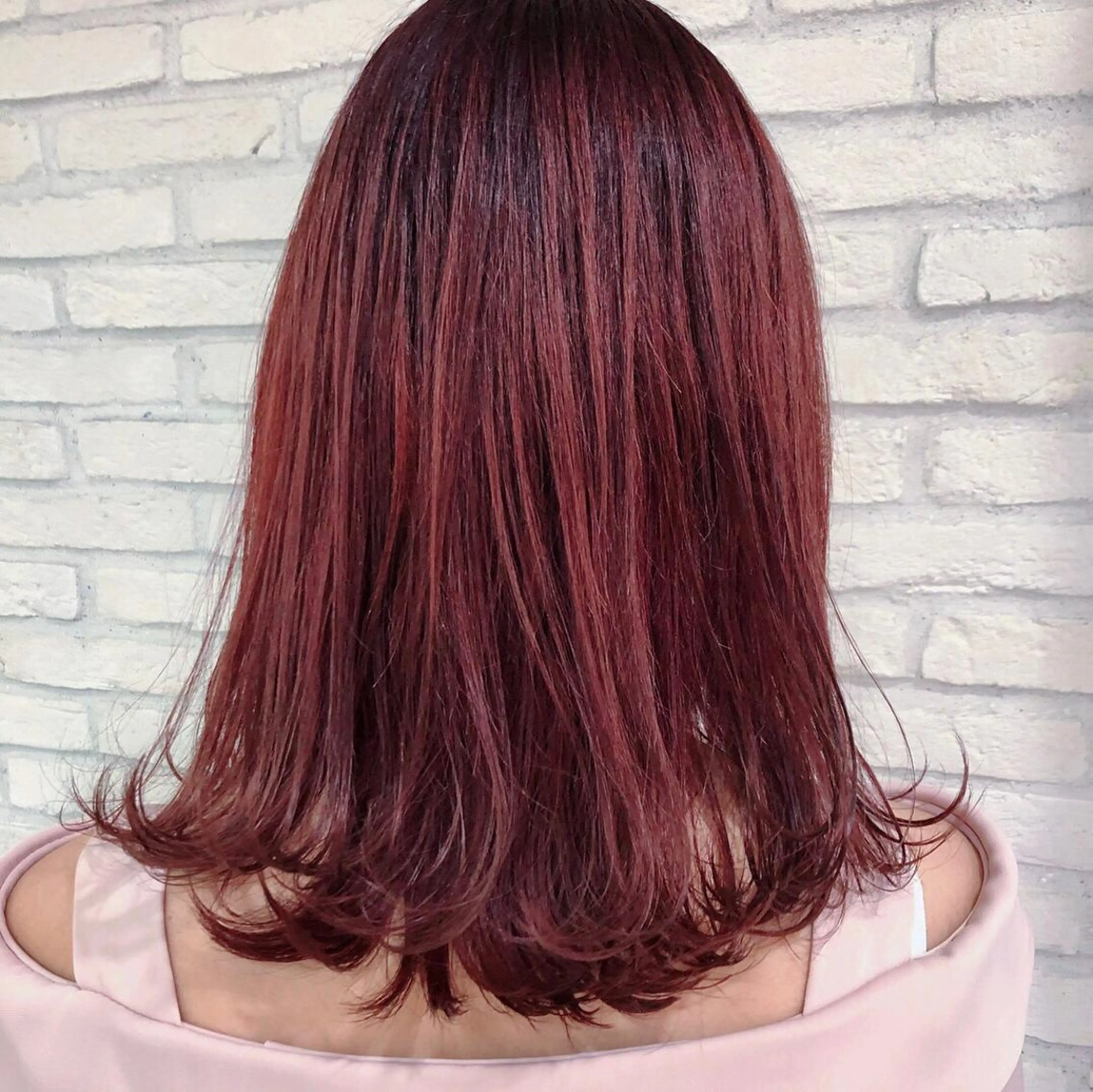 セミロング カラー レッドカラー HAUS 片山みほのヘアスタイル