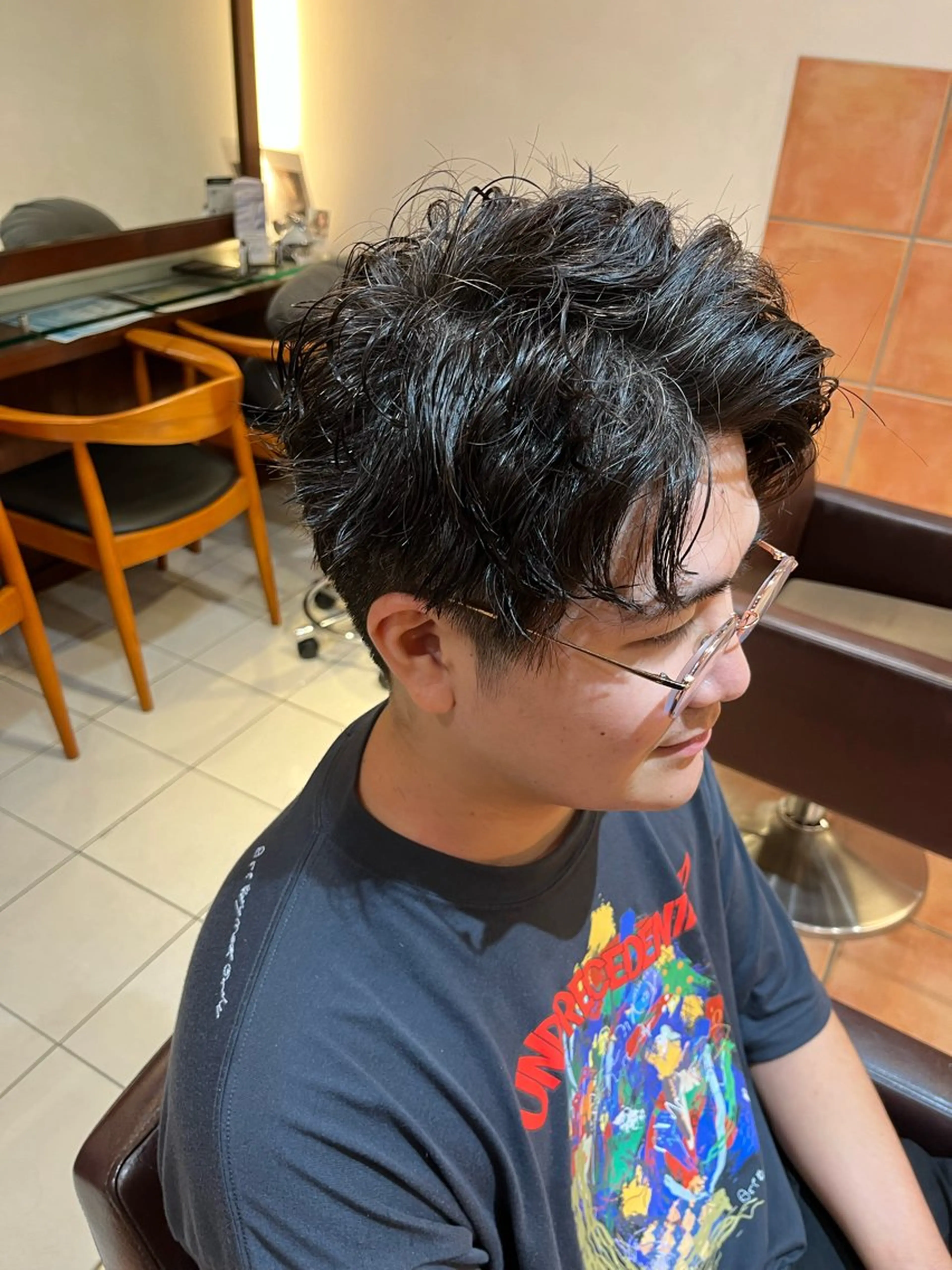 パーマ メンズ 🦕望月渉🦕 パーマ🌪️ブリーチのヘアスタイル