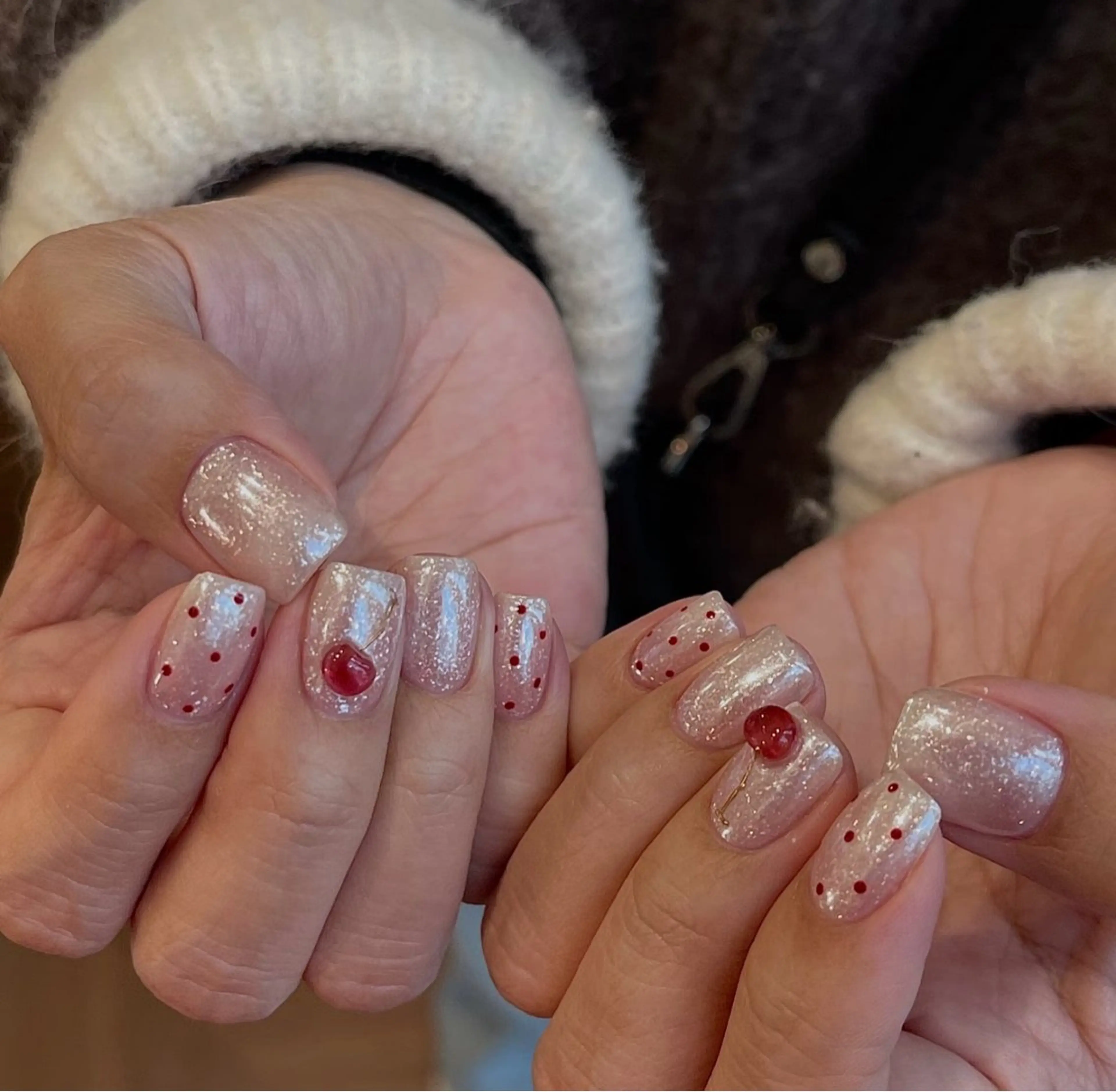 ネイル フットネイル フレンチネイル グラデーション ハート 氷ネイル・うるうるネイル ハンドネイル Lynn_ Nailのネイルデザイン