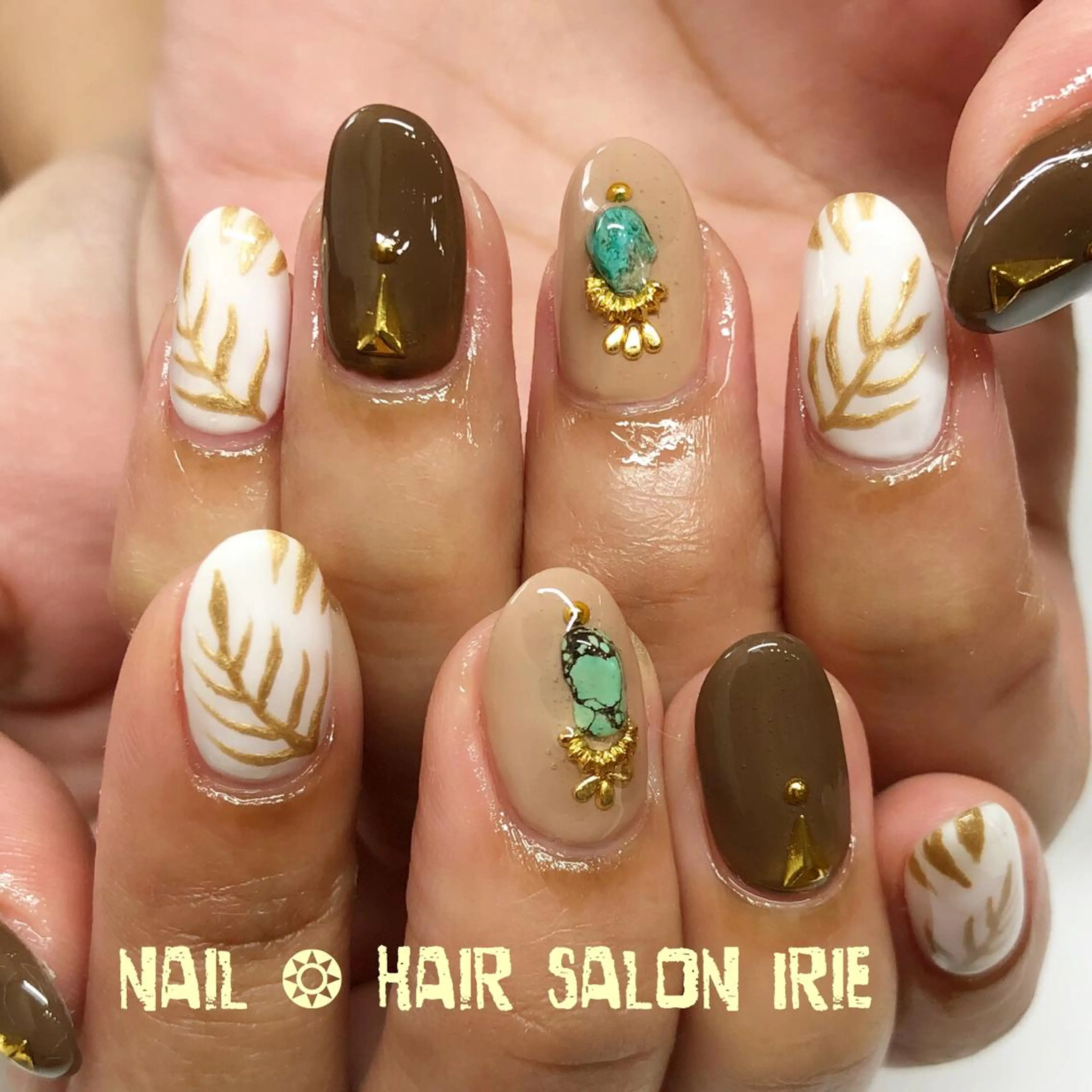 ネイル 持ち込み Hair salon Irie所属・與儀 知佳のネイルデザイン