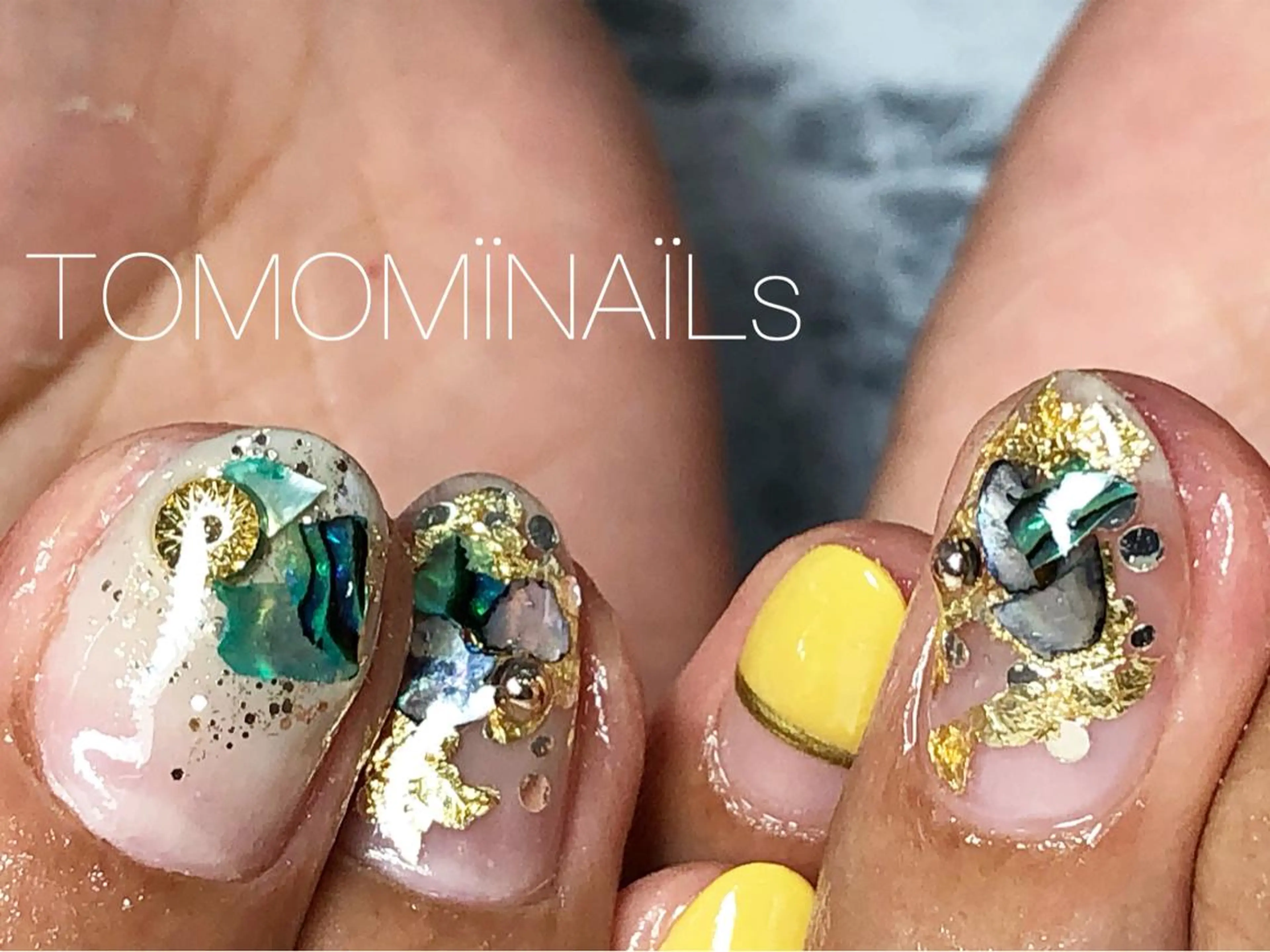 ネイル private salon TOMOMINAILs所属・TOMOMI NAILsのネイルデザイン