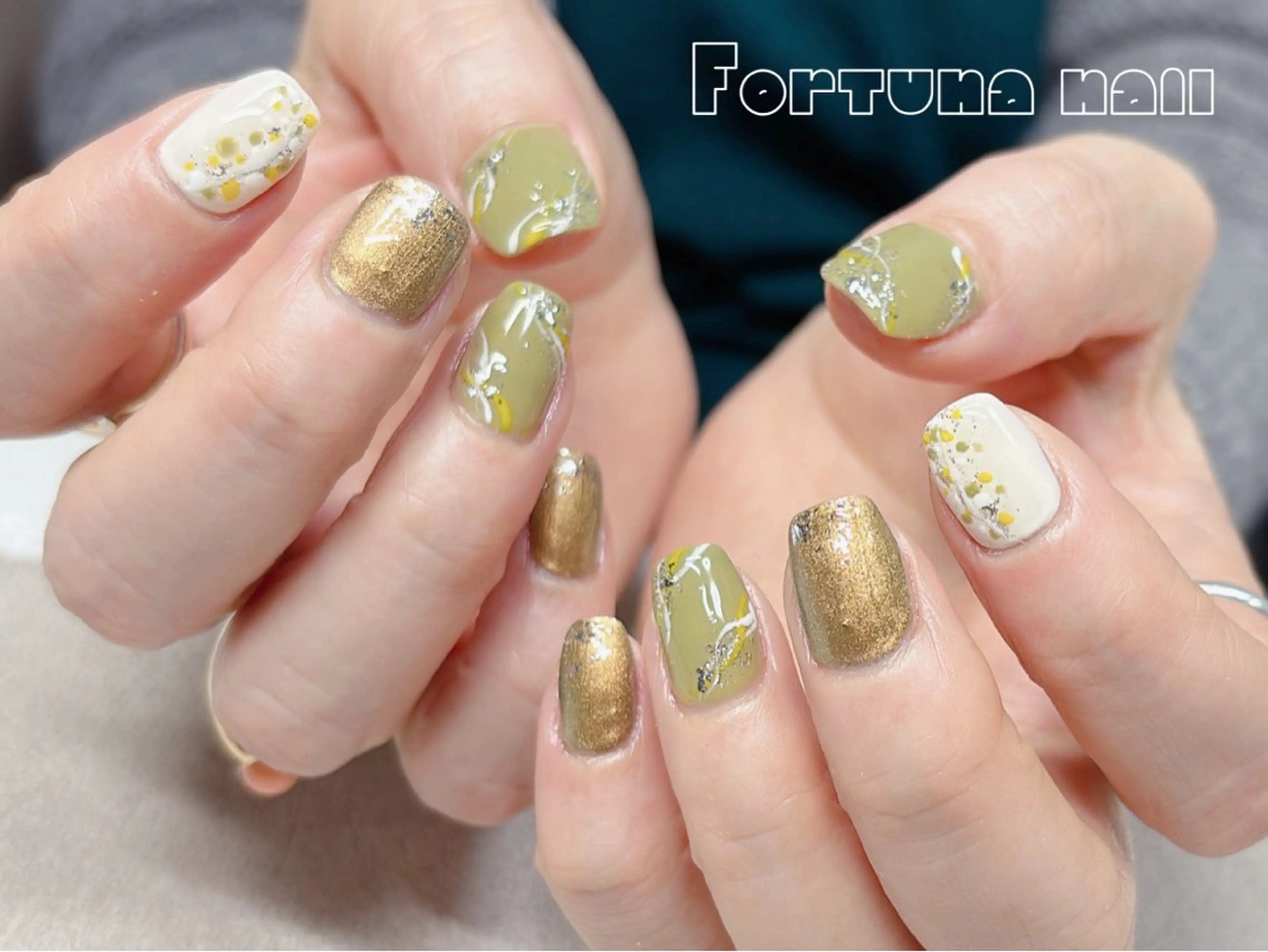 ネイル フラワーネイル オフィスネイル シンプルネイル 春ネイル ハンドネイル Nail •Head スパFortunaのネイルデザイン