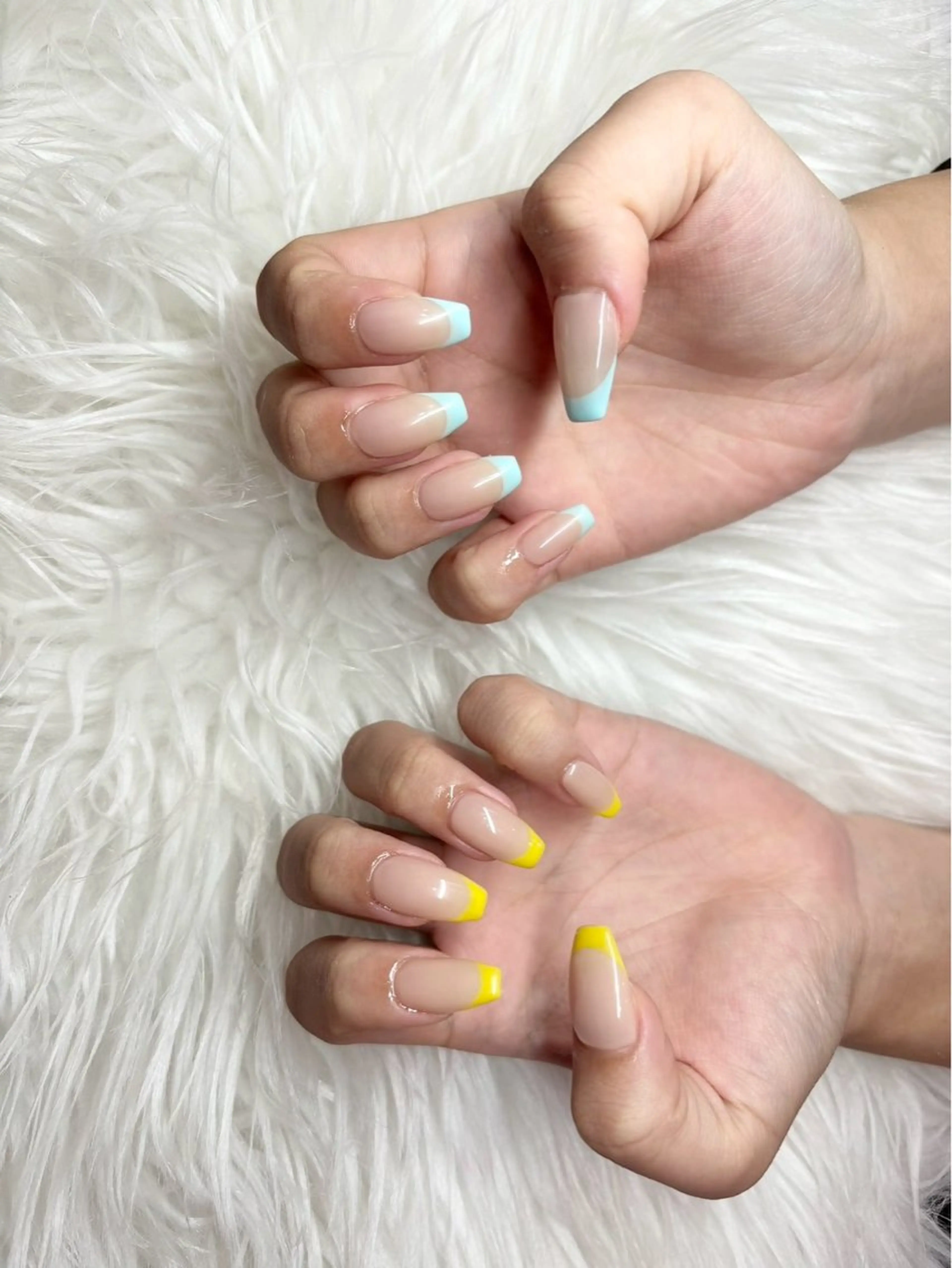 ‼︎モデル価格‼︎ラメグラ、カラグラ、フレンチ【オフ込み】2000円の写真