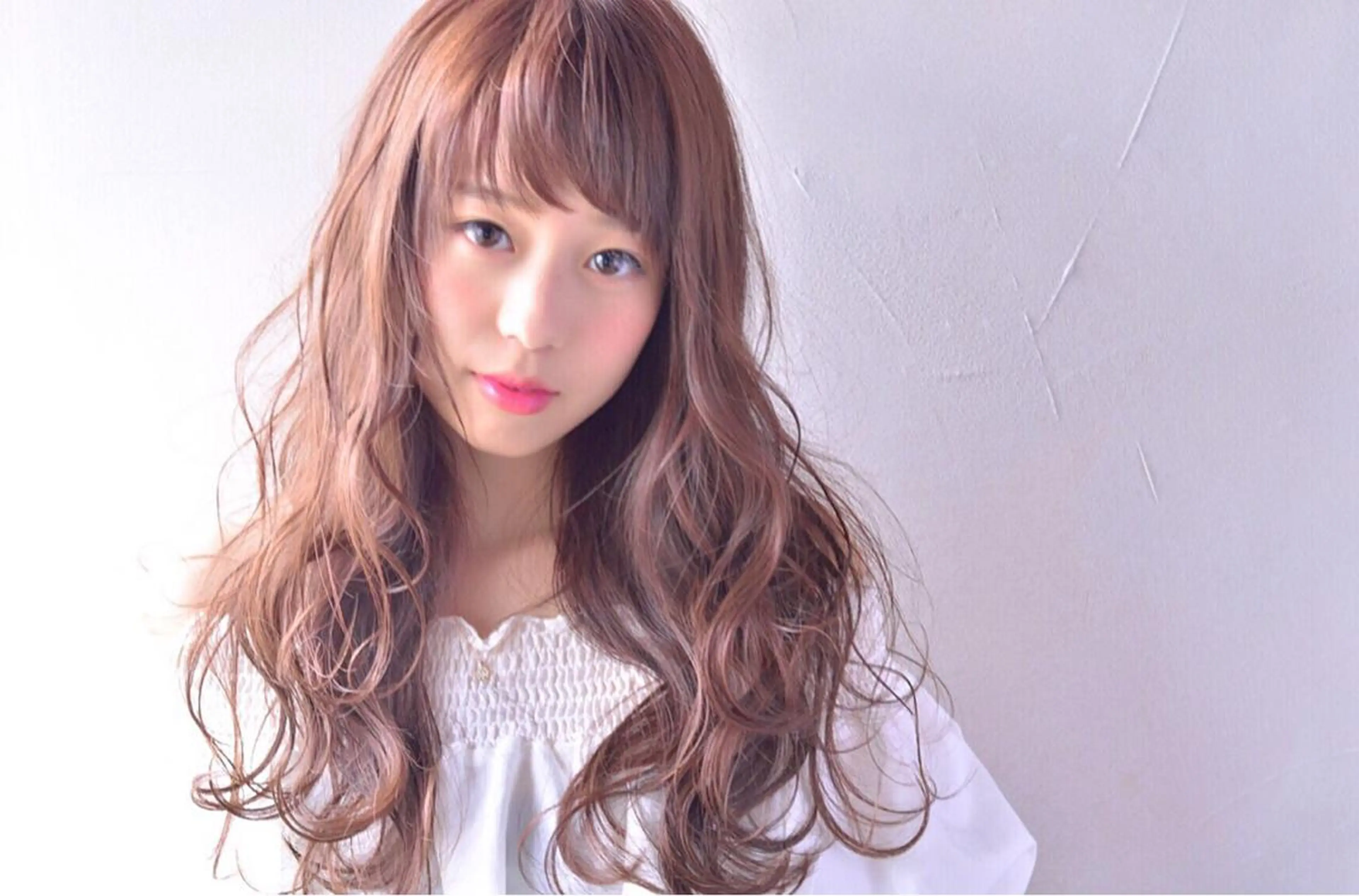 セミロング ロング カラー パーマ ヘアアレンジ ピンクカラー autre所属・大久保 ひでなりのヘアスタイル