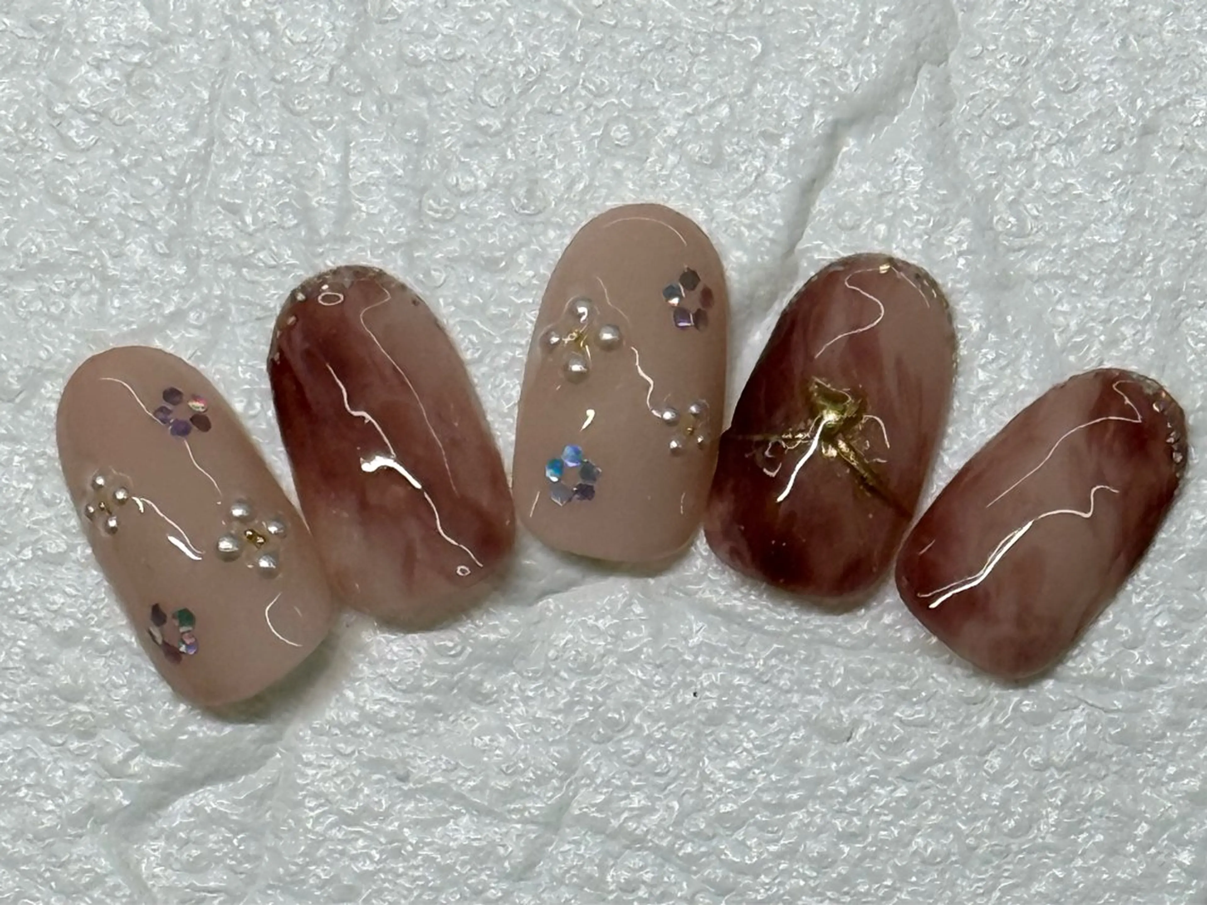 ネイル ハンドネイル salone Regina 【サローネ レジーナ】所属・Regina Marinaのネイルデザイン