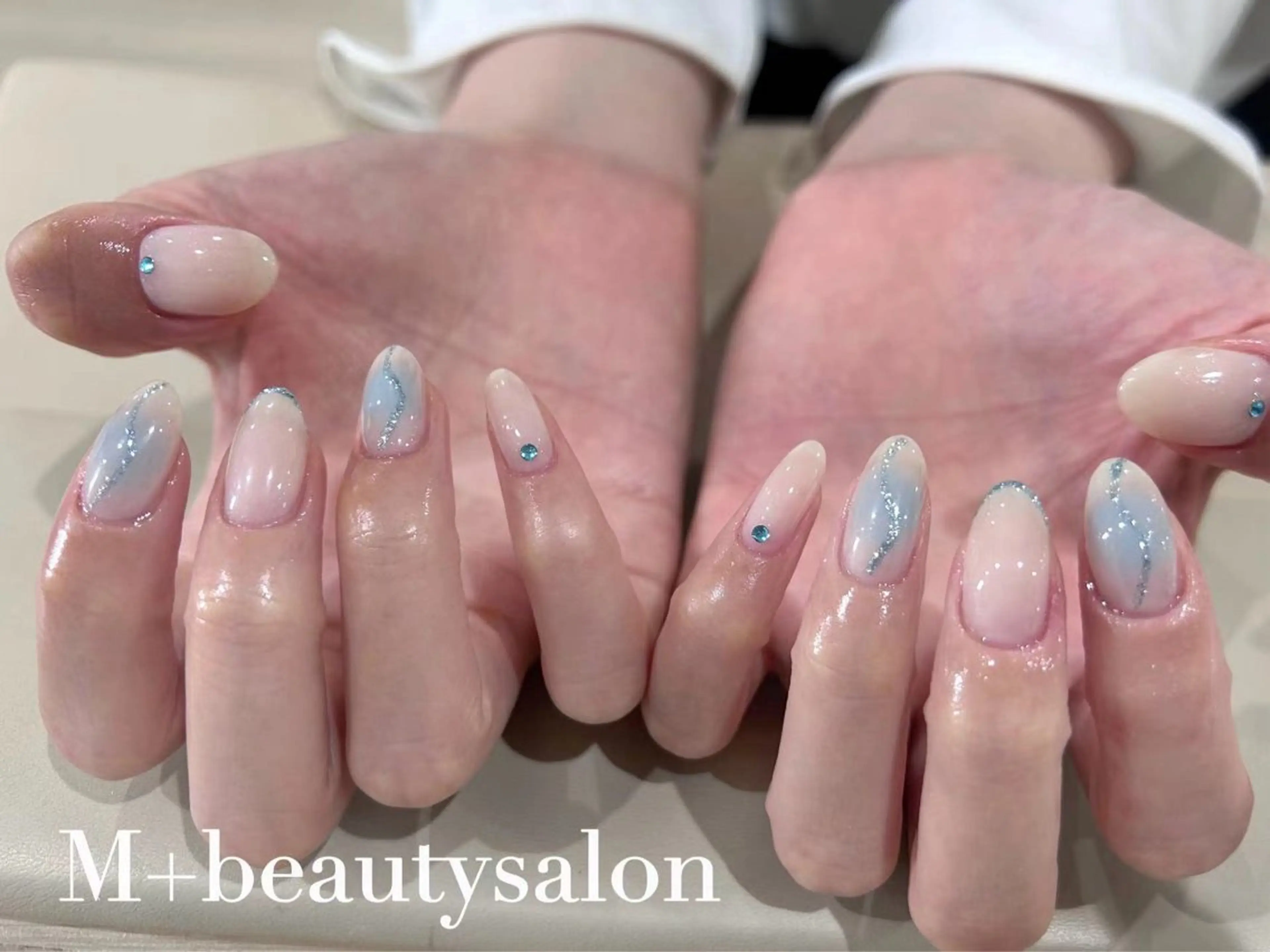 ネイル M+  Beauty Salonのネイルデザイン