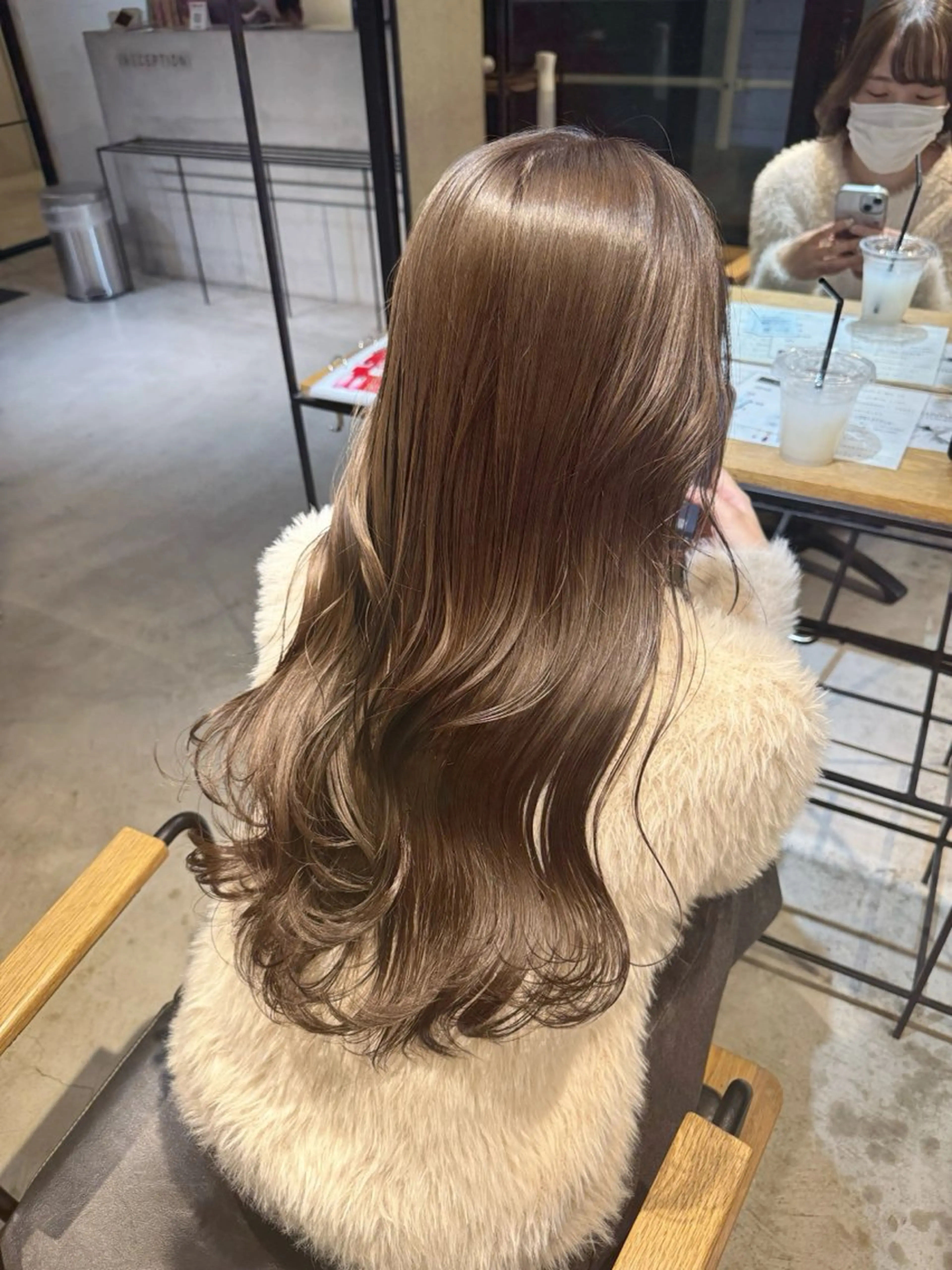 【✨平日限定価格✨】カット＋艶カラー＋オージュアトリートメント🌿の写真