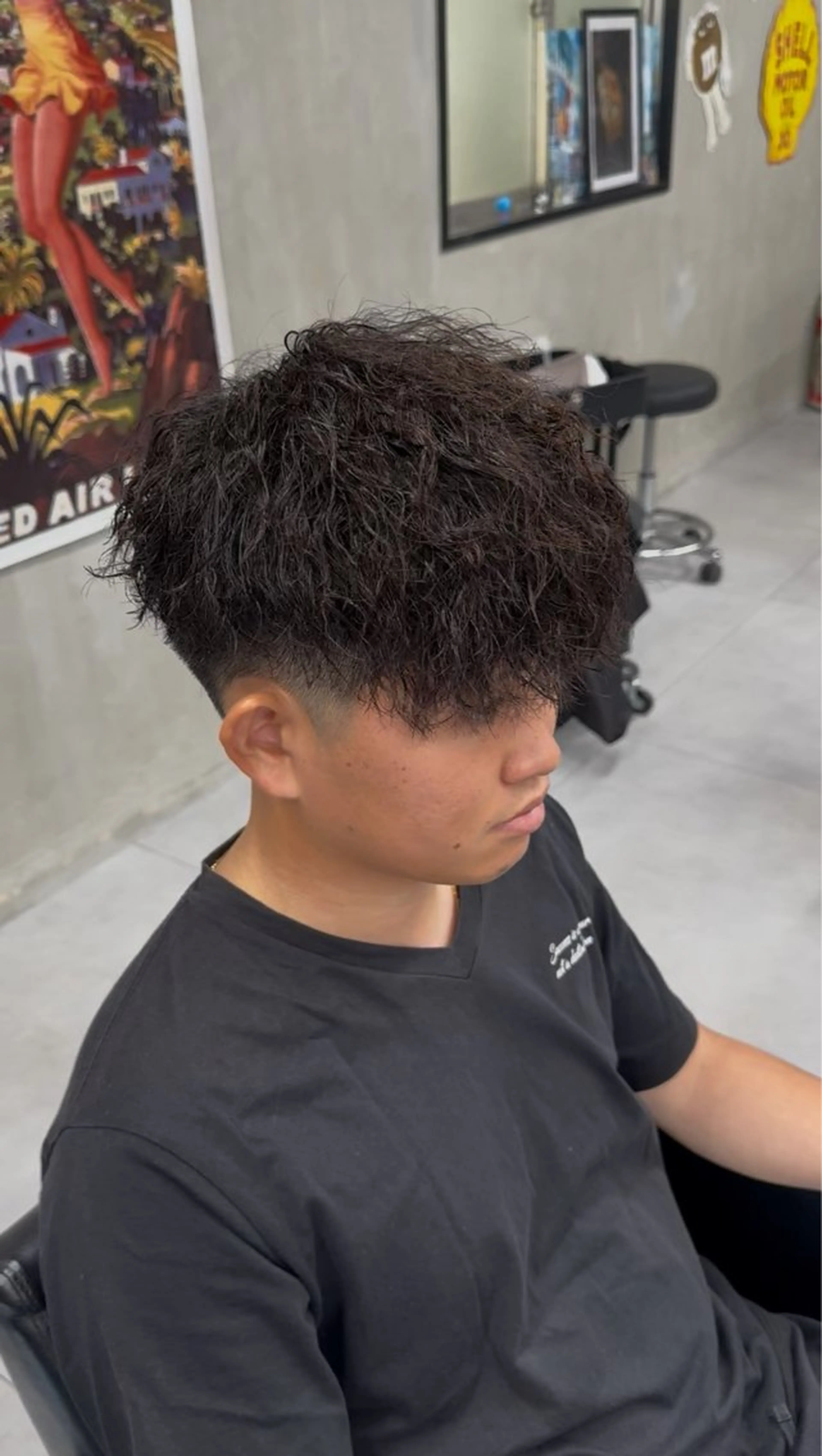 ショート パーマ メンズ カット パーマ Buzzy 大畠　慎三郎のヘアスタイル