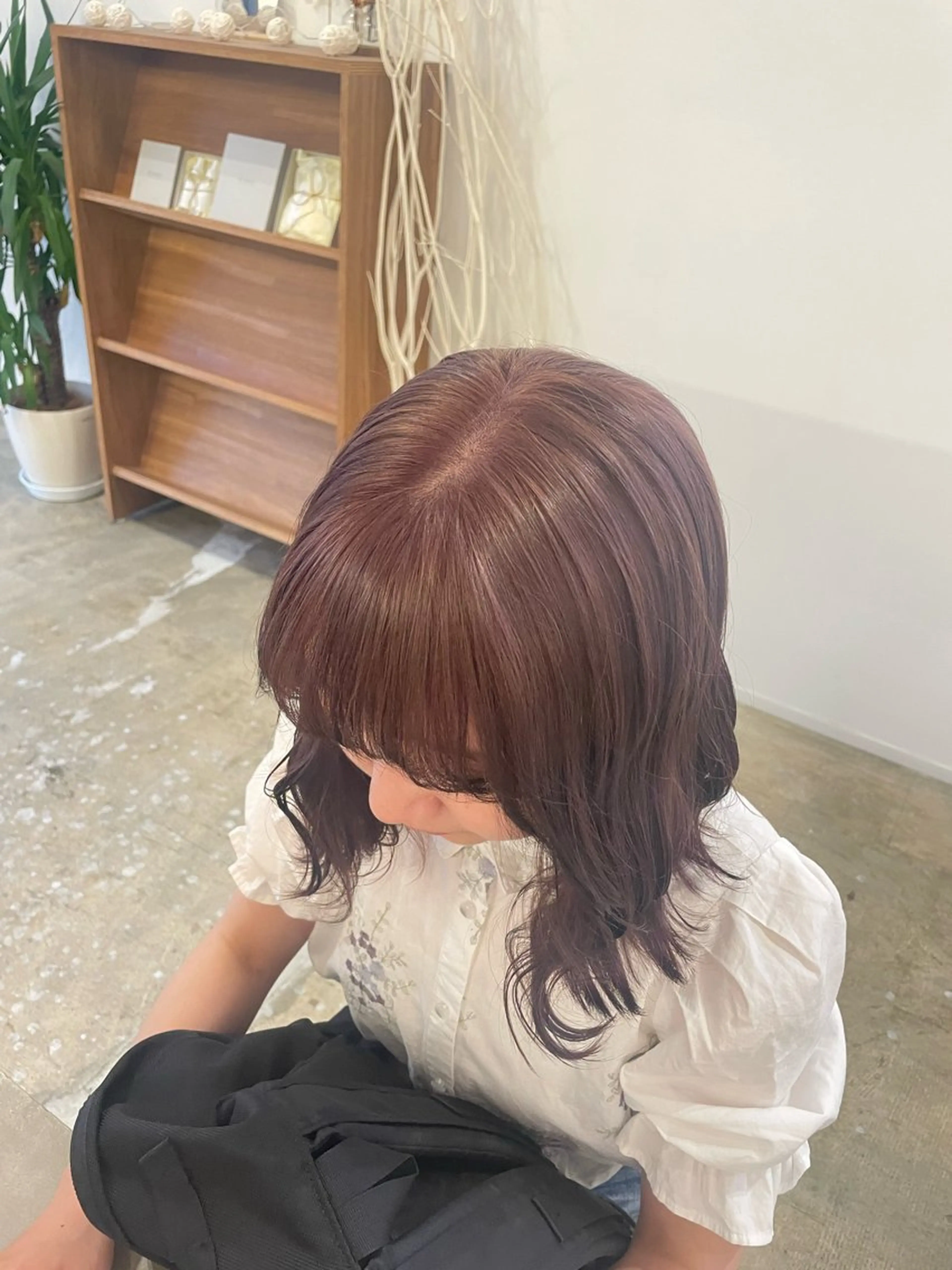 ミディアム カラー ベージュカラー ピンクカラー ピンクベージュ eclat hair's BEAU group所属・吉川 莉央のヘアスタイル