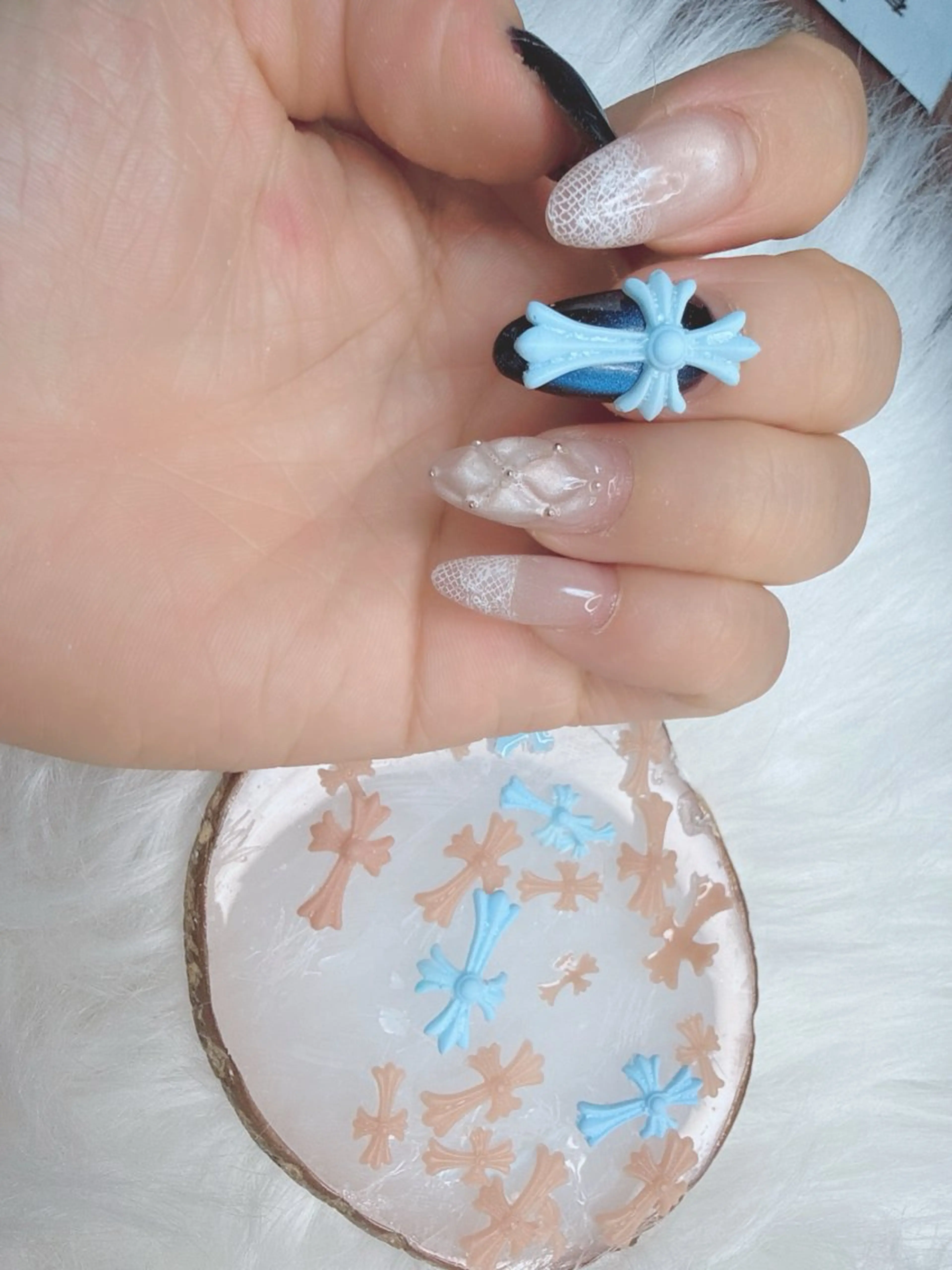 ネイル ハンドネイル Lady Nails 1993所属・タナカ フォンのネイルデザイン