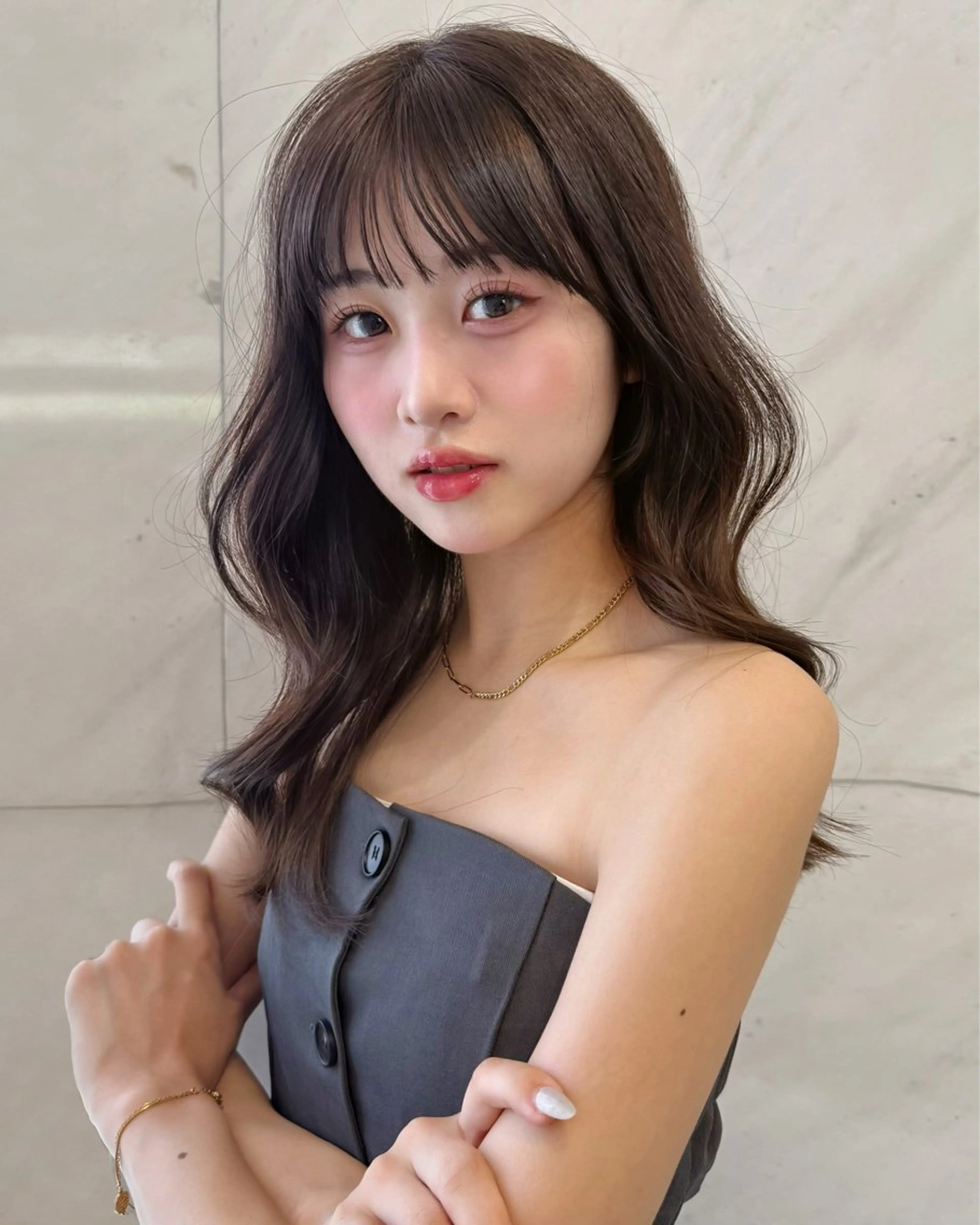 セミロング ケアカラー ラベンダーベージュ ラベンダーブラウン 顔まわりレイヤー 韓国風ヘア 柔らかい透明感カラー ♡Chihiroのヘアスタイル