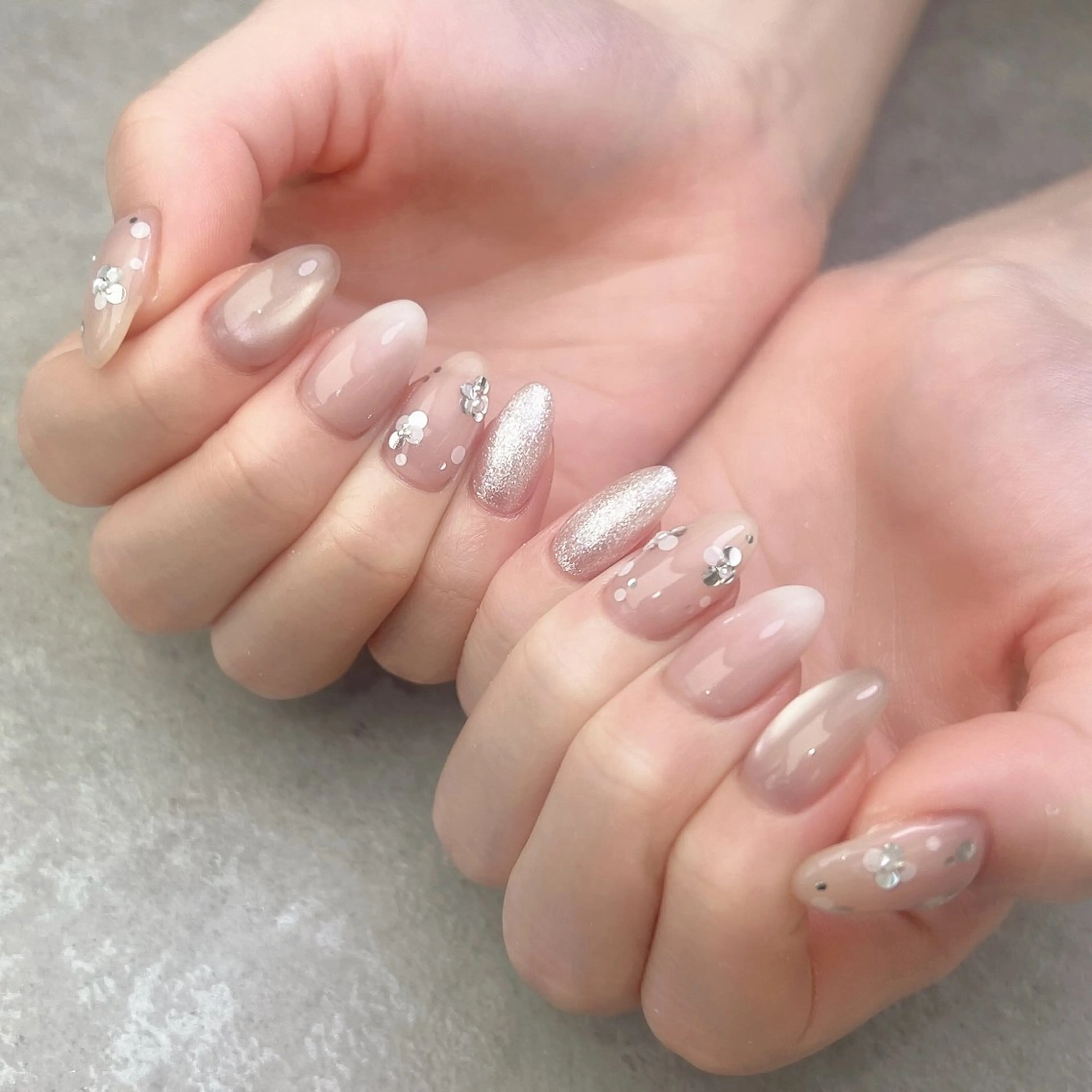 ネイル ハンドネイル Saki .のネイルデザイン