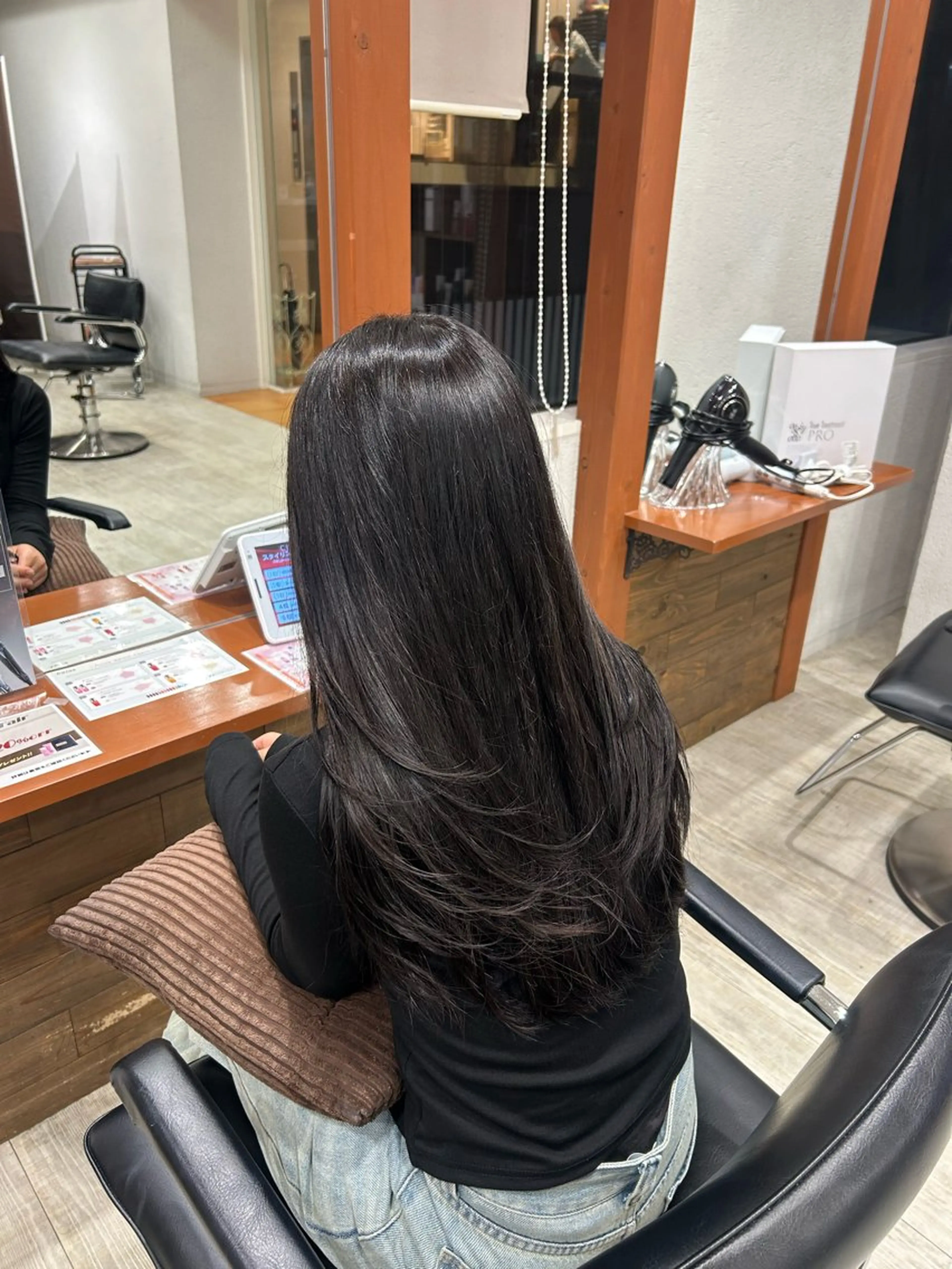 ロング レイヤーカット カット CIEL 難波店所属・🎀透明感/レイヤ ー/Kotona🎀のヘアスタイル