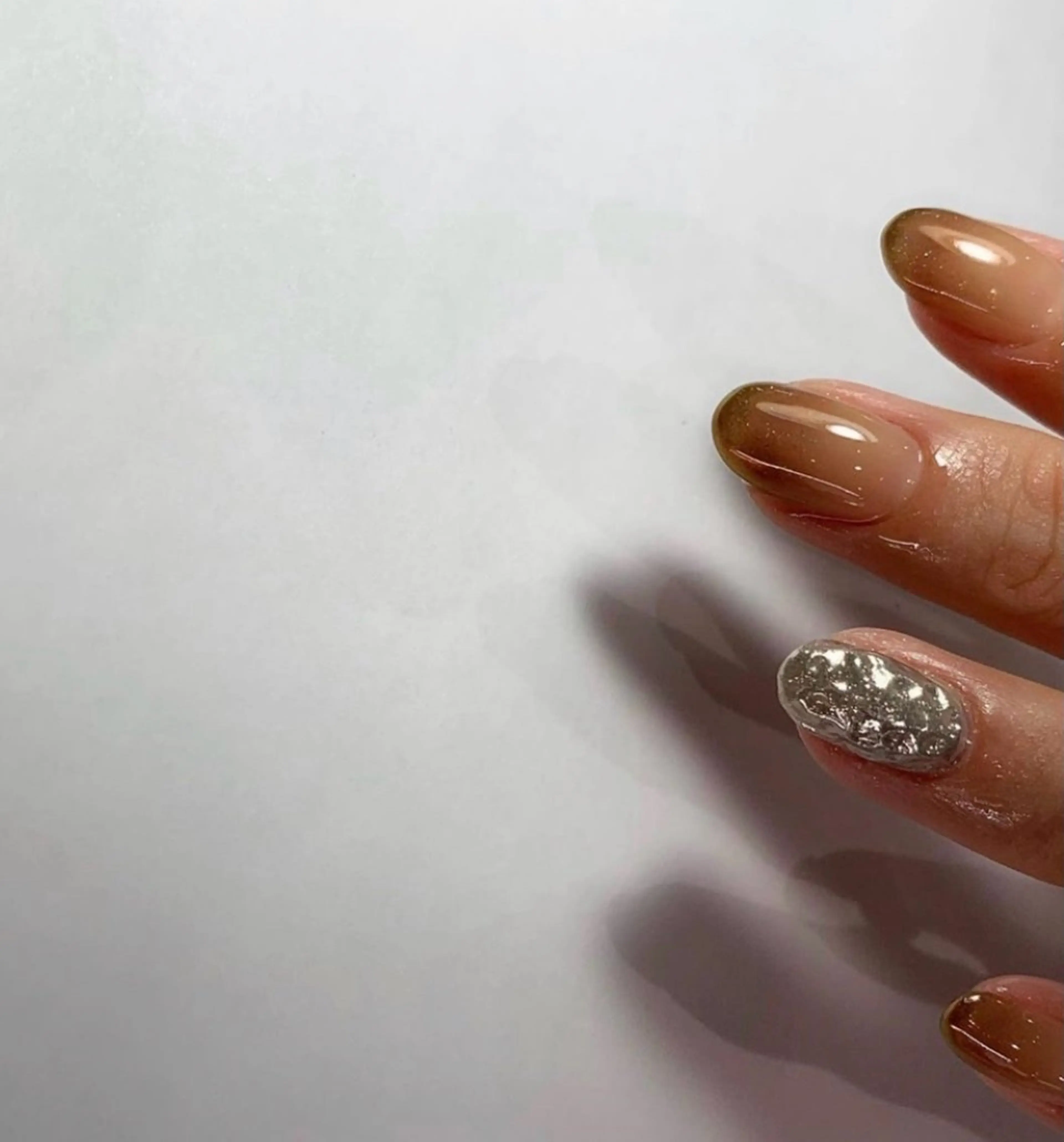 ネイル TOL NAILのネイルデザイン