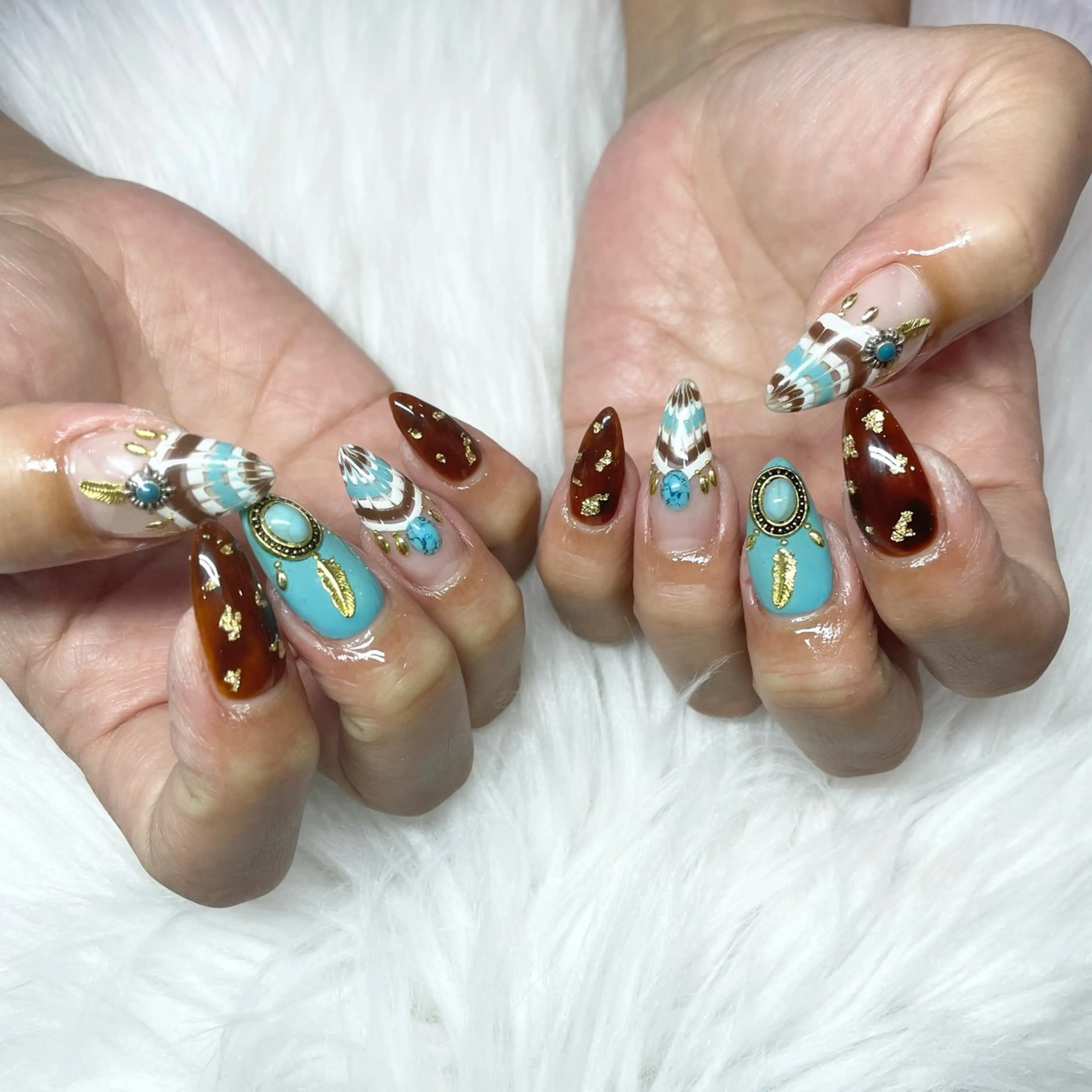 ロング ハンドネイル -Rien- プライベートサロンのネイルデザイン