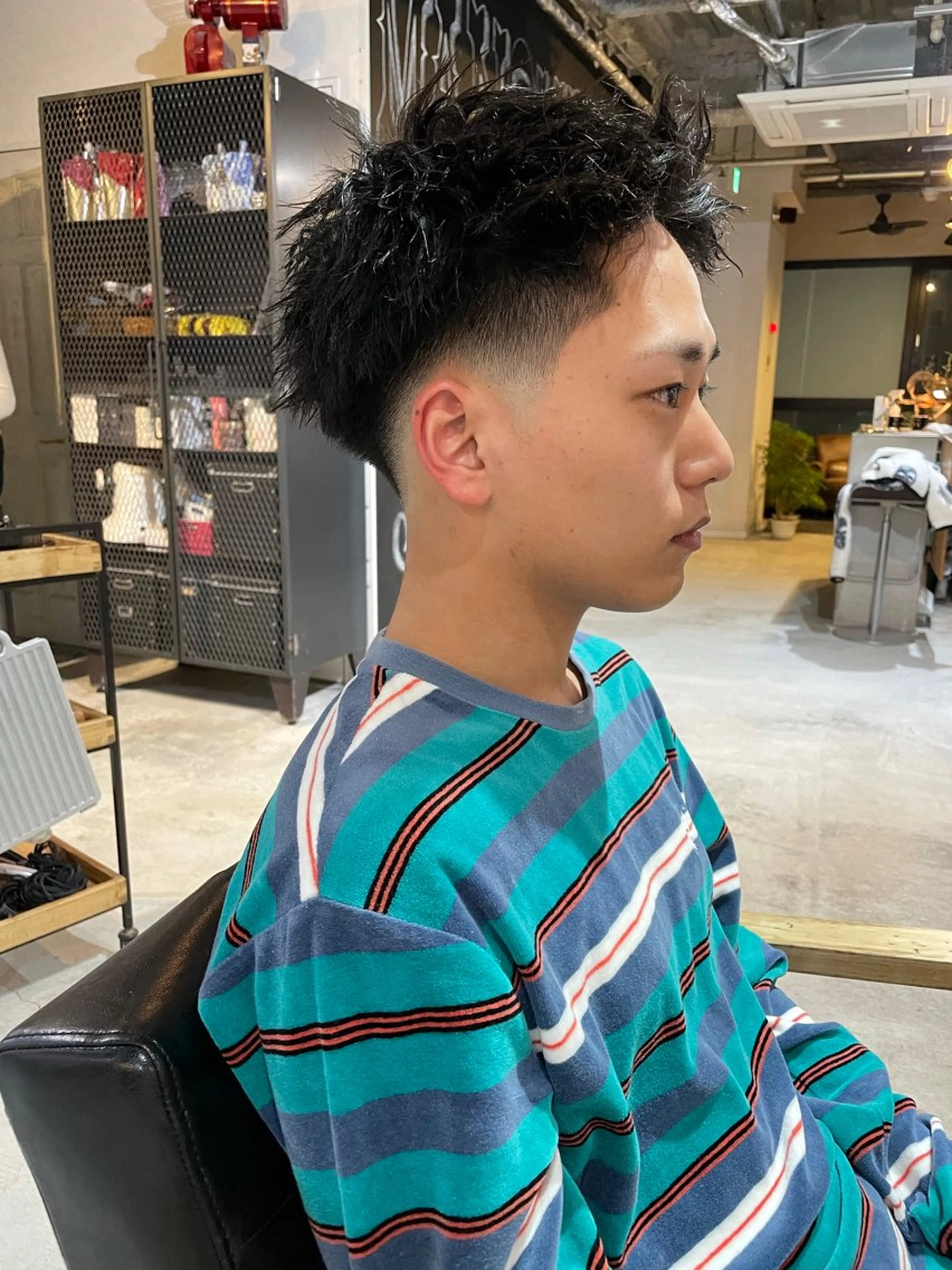 メンズカット&各種（スパイラル、ツイスト）パーマ&3STEPトリートメントの写真