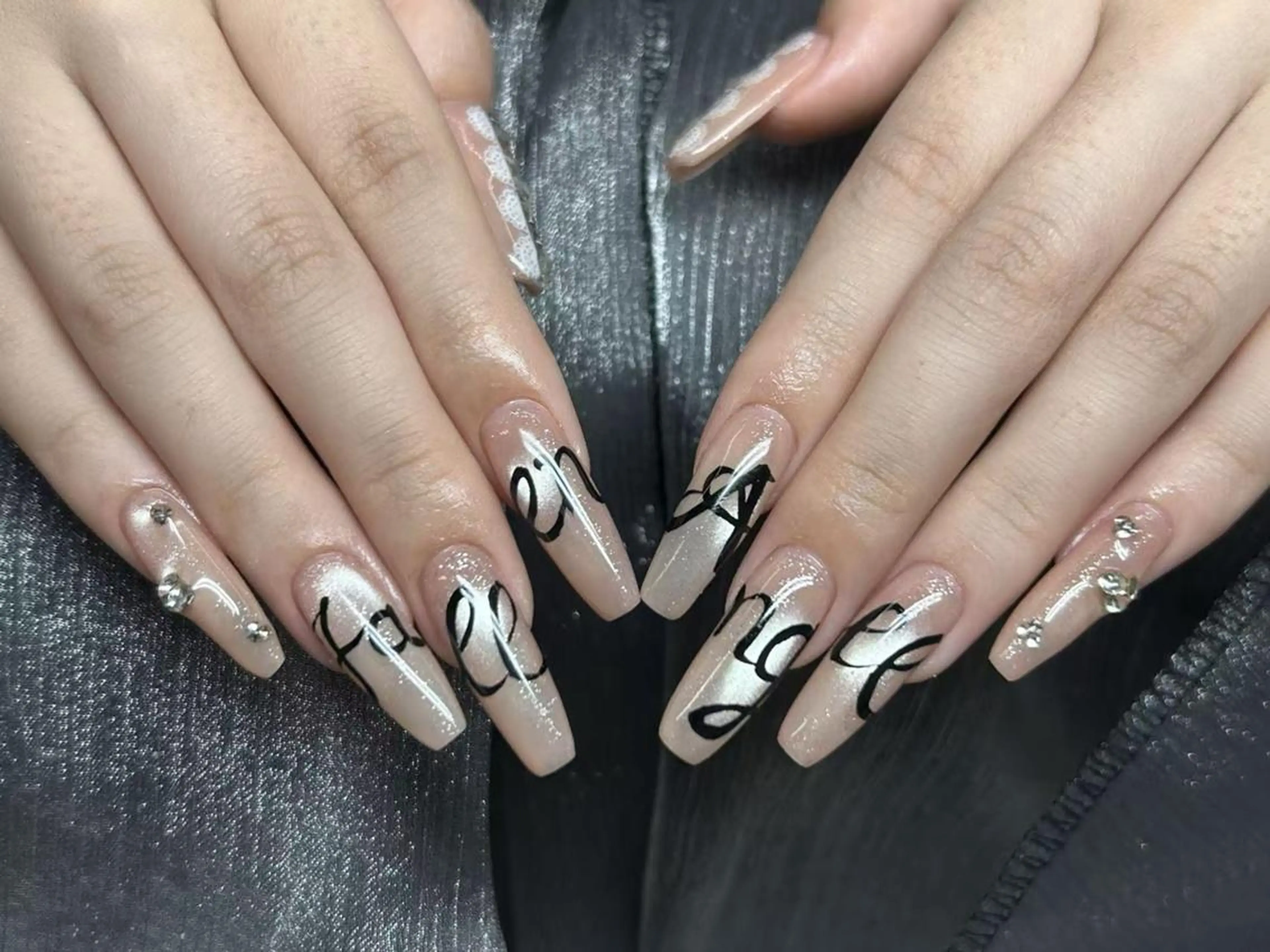 ネイル ハンドネイル ハンドケア Mio AmorBeautyのネイルデザイン