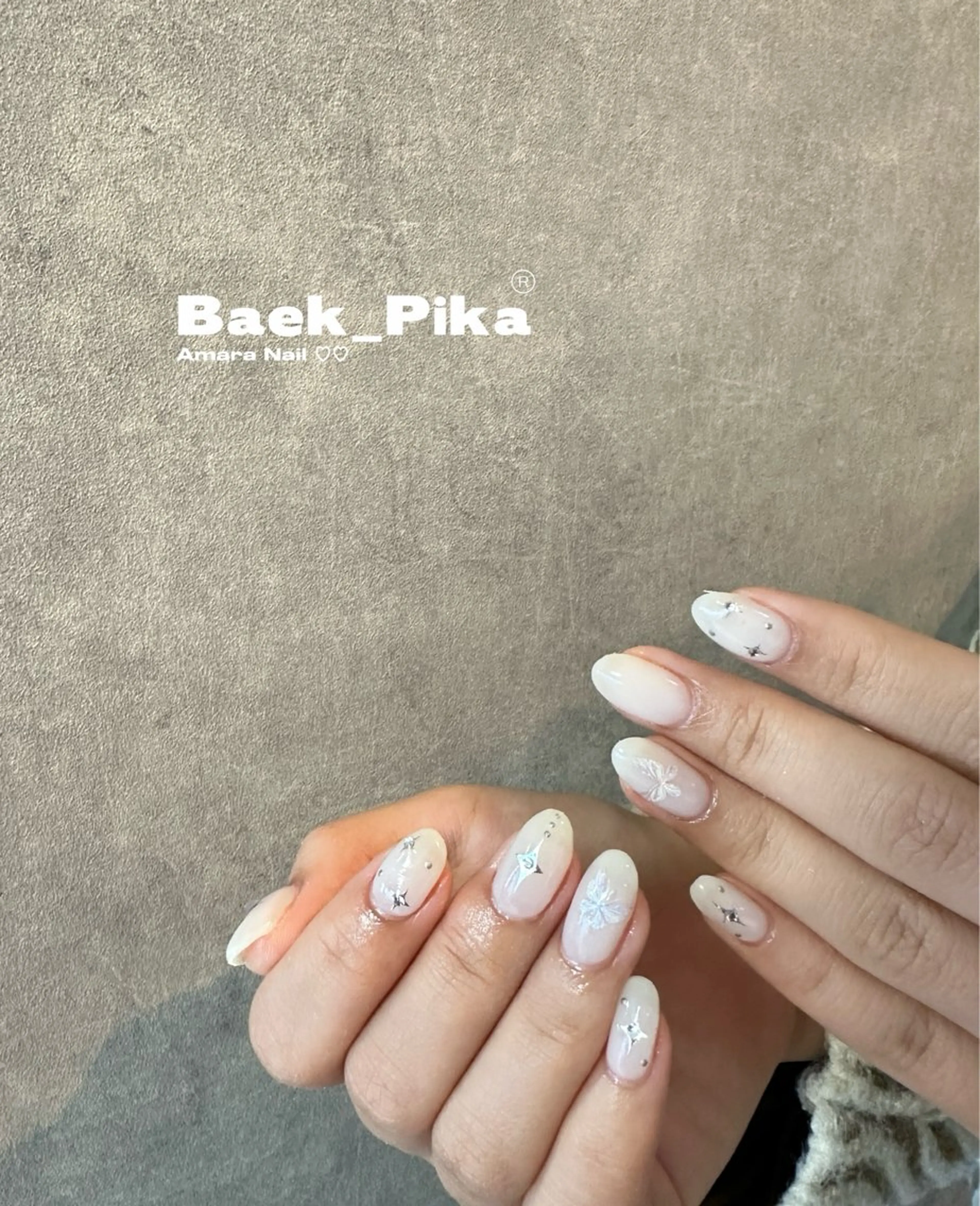 ネイル LINSTY PIKAのネイルデザイン