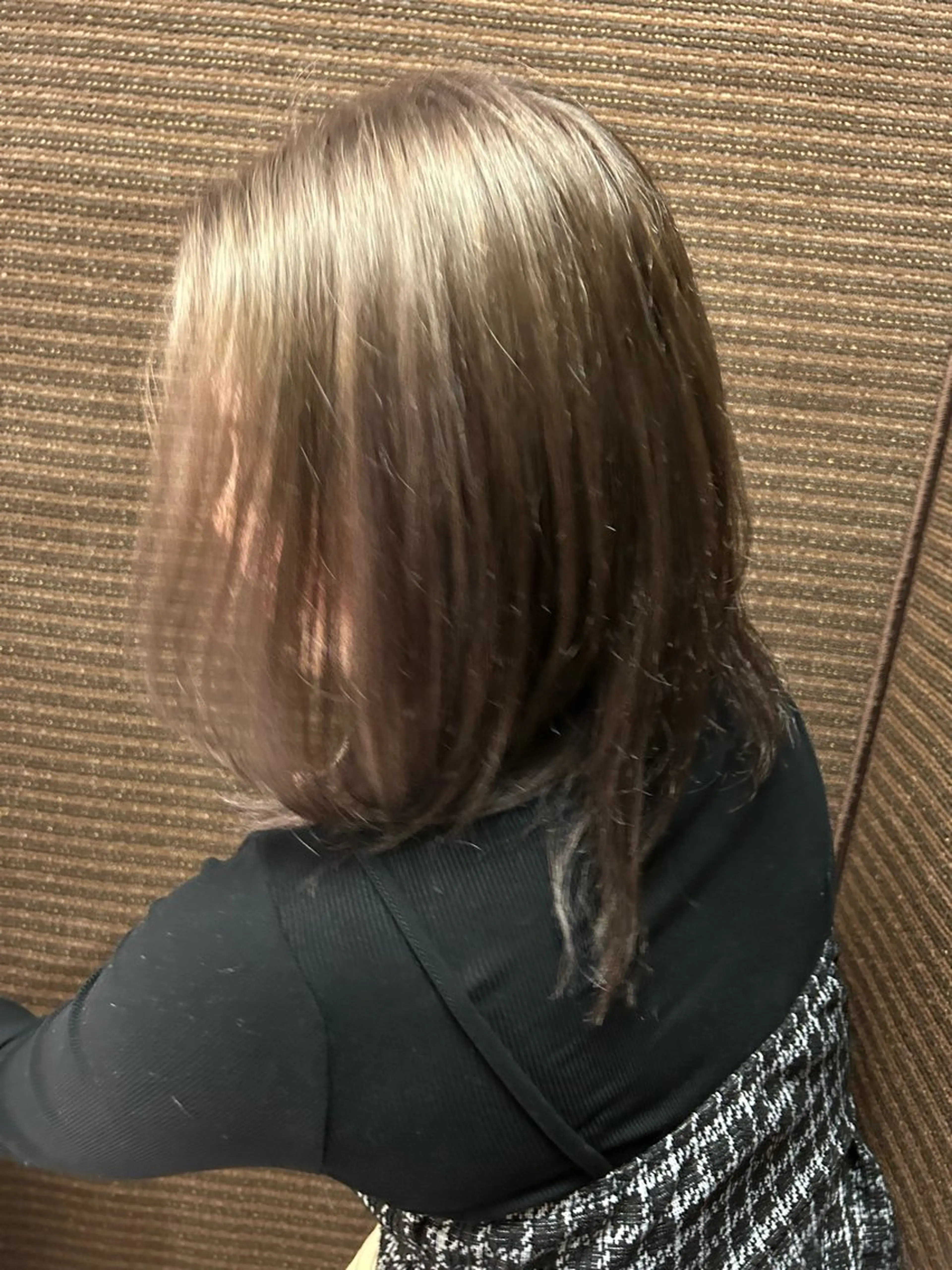 ミディアム ヘアカラー ヘアメイクwill野田阪神店所属・石井 悠のヘアスタイル