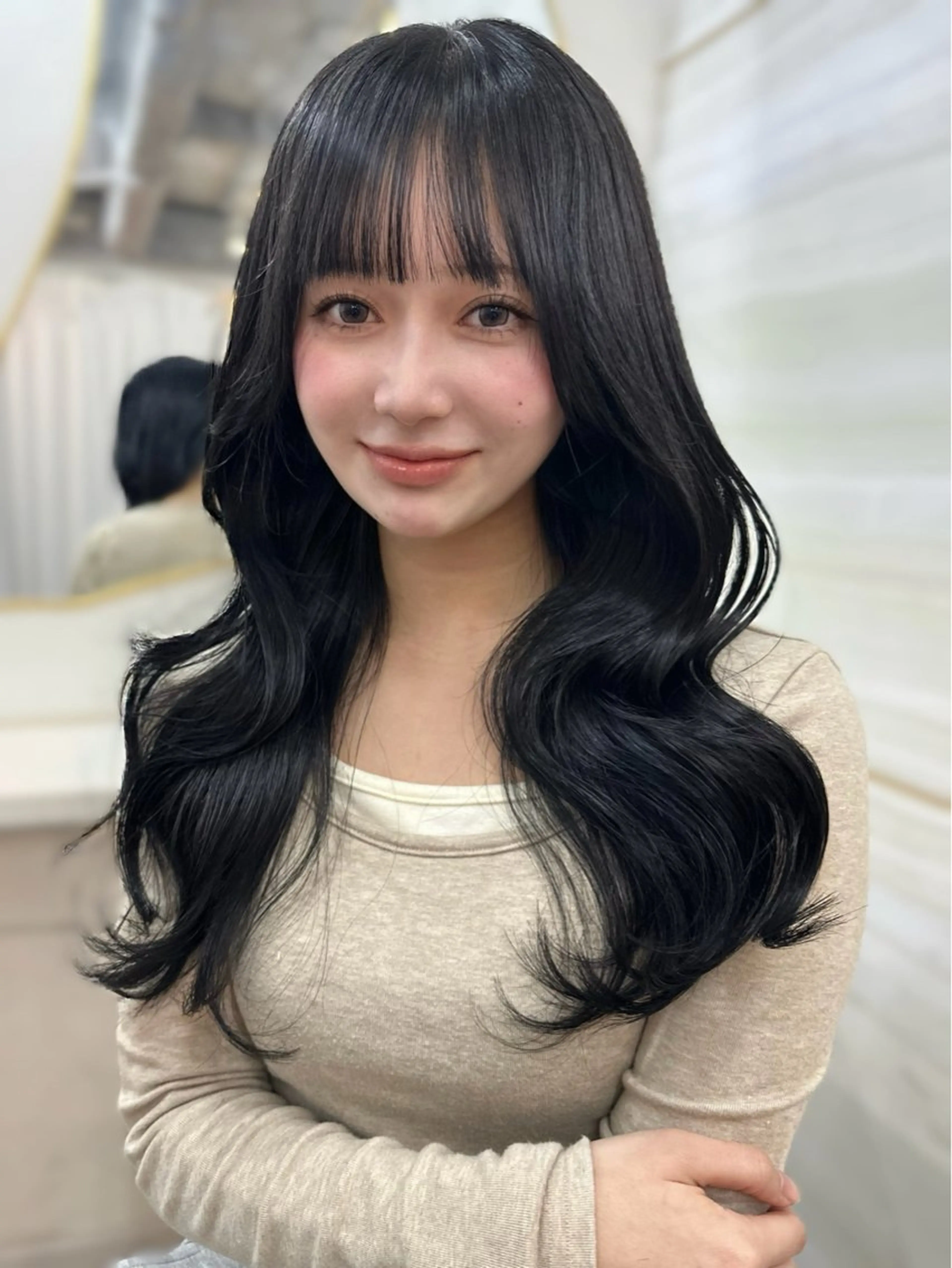ロング カラー ベージュカラー ブリーチ ブラウンカラー ケアブリーチ ダークグレー カット ヘアカラー トリートメント 🦋高瀬寛菜🦋 韓国/ブリーチのヘアスタイル