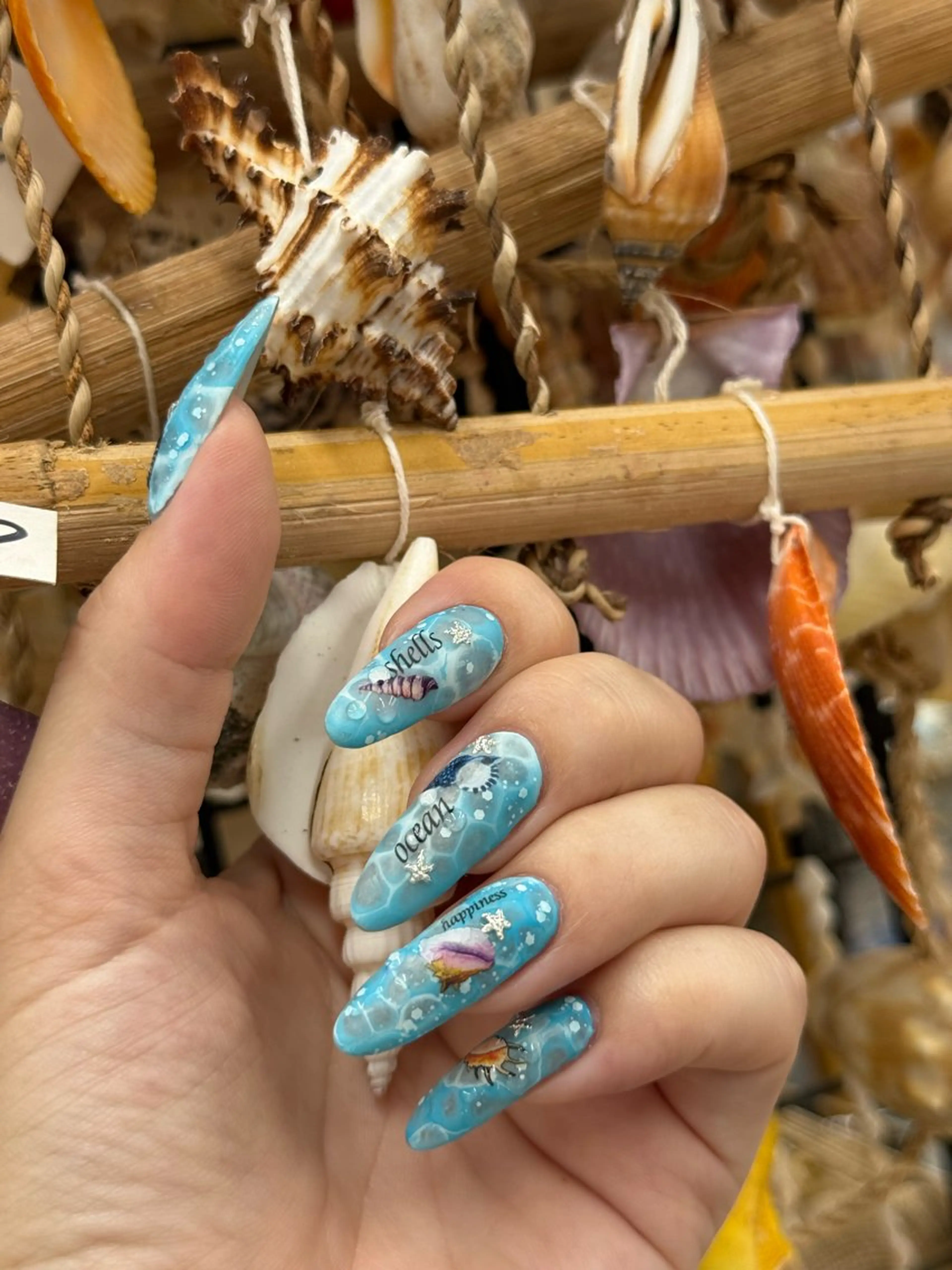 ネイル ベロバ クリスティーナのネイルデザイン