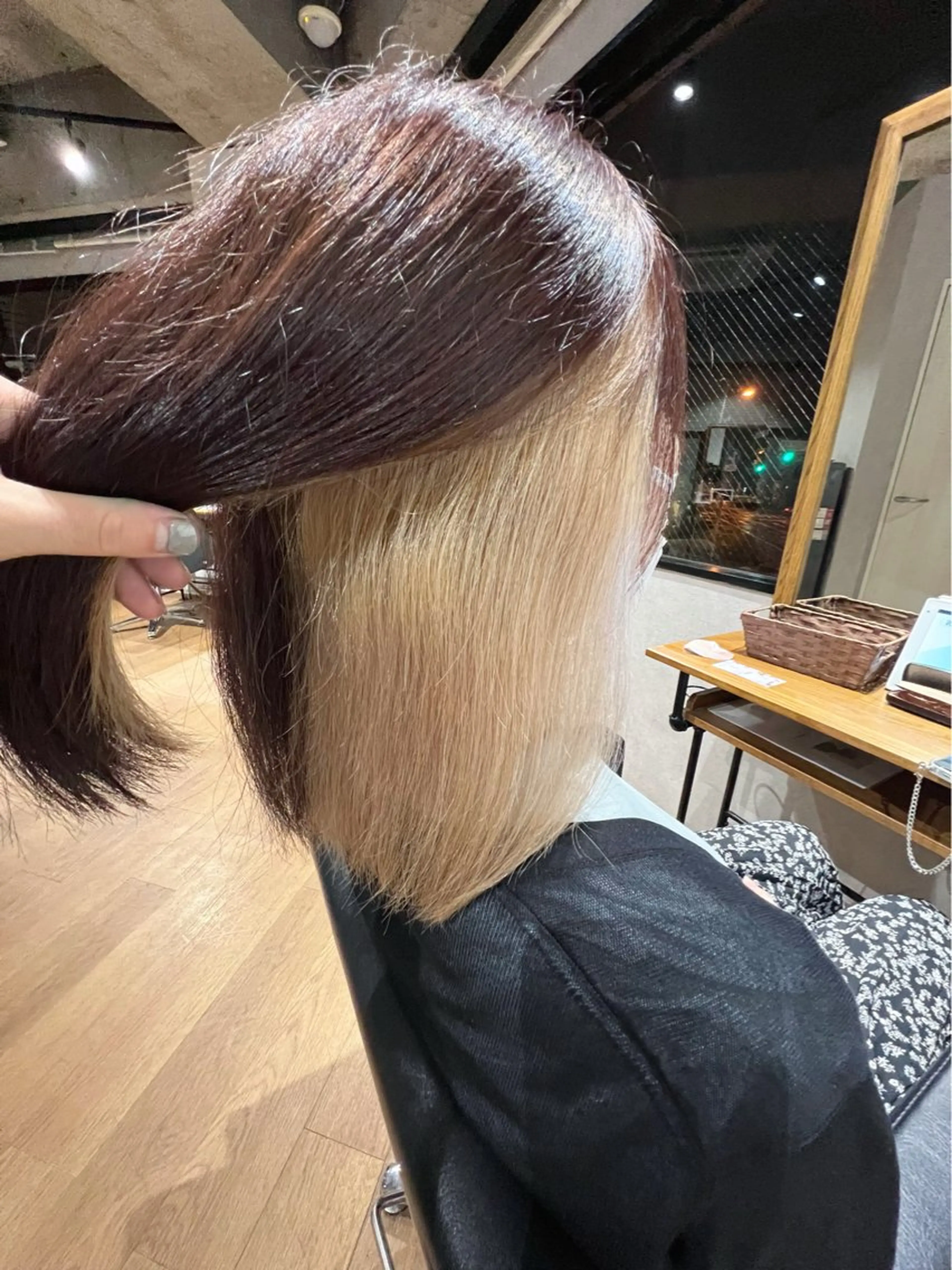 ショート カラー ベージュカラー インナーカラー カット ヘアカラー ✨ハイトーン カラー福岡拓也✨のヘアスタイル