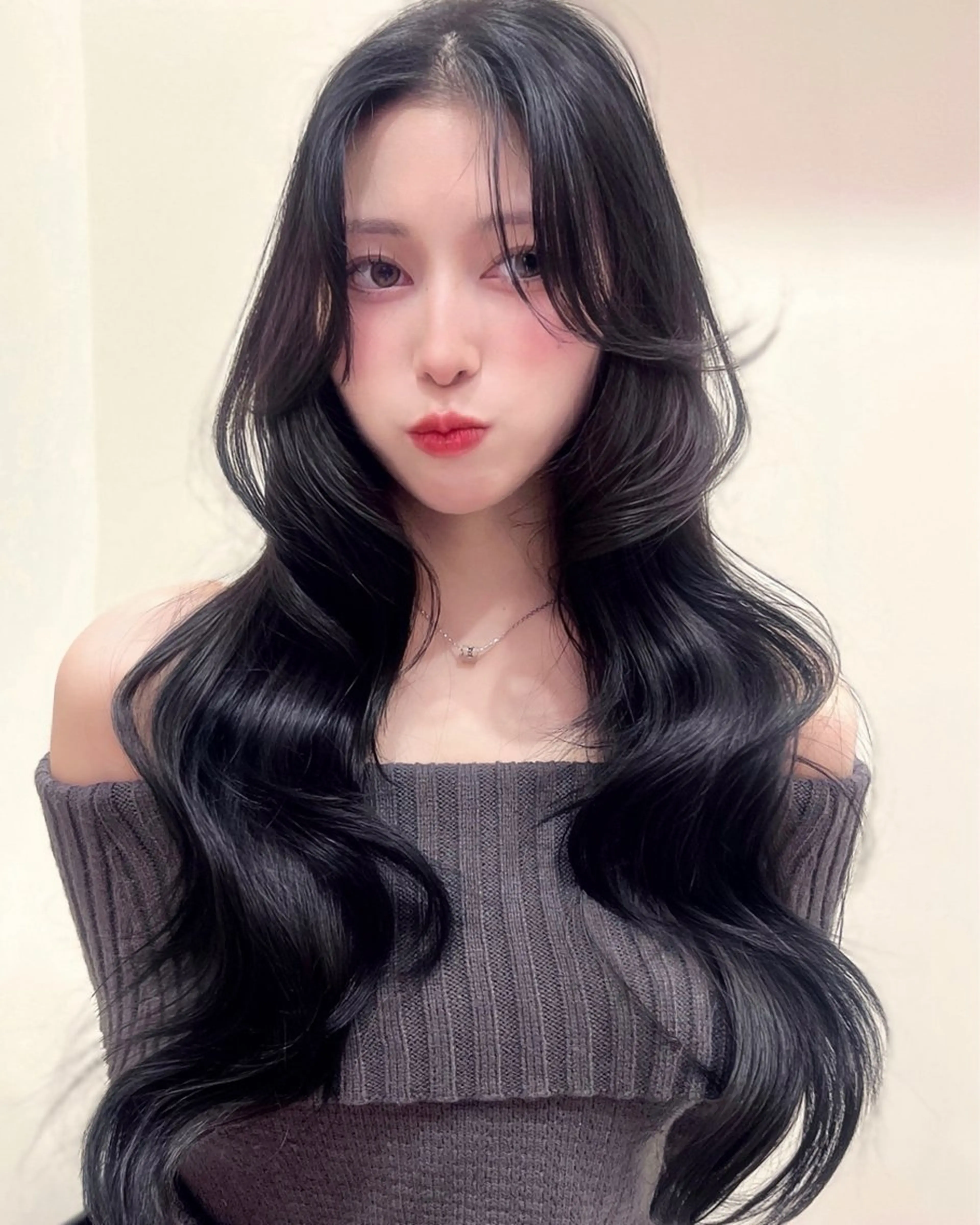 ロング 髪質改善 レイヤーカット トリートメント カット ヘアカラー トレンド韓国モテヘア Natsuki🌛のヘアスタイル