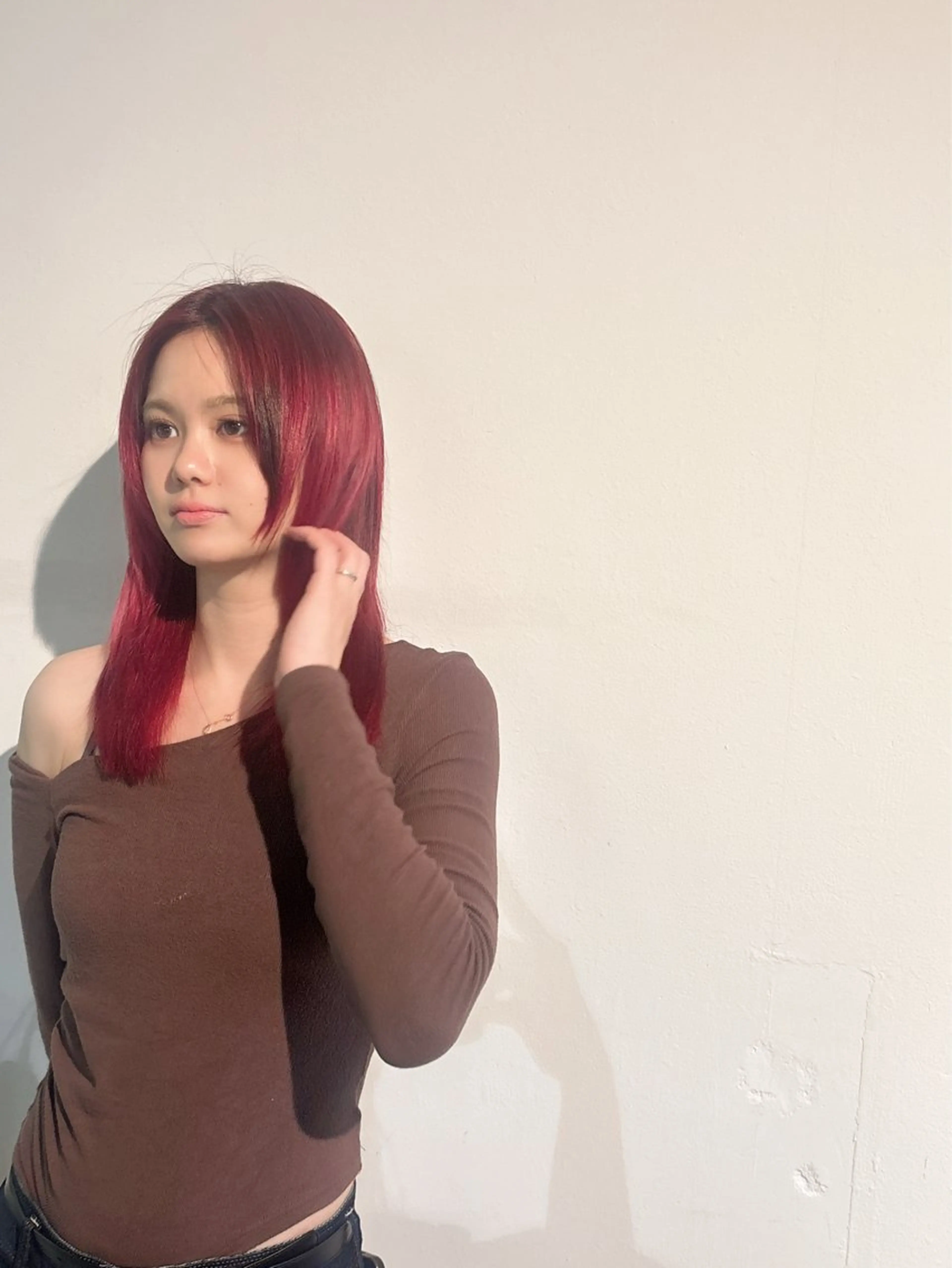 セミロング 岩品 和花のヘアスタイル