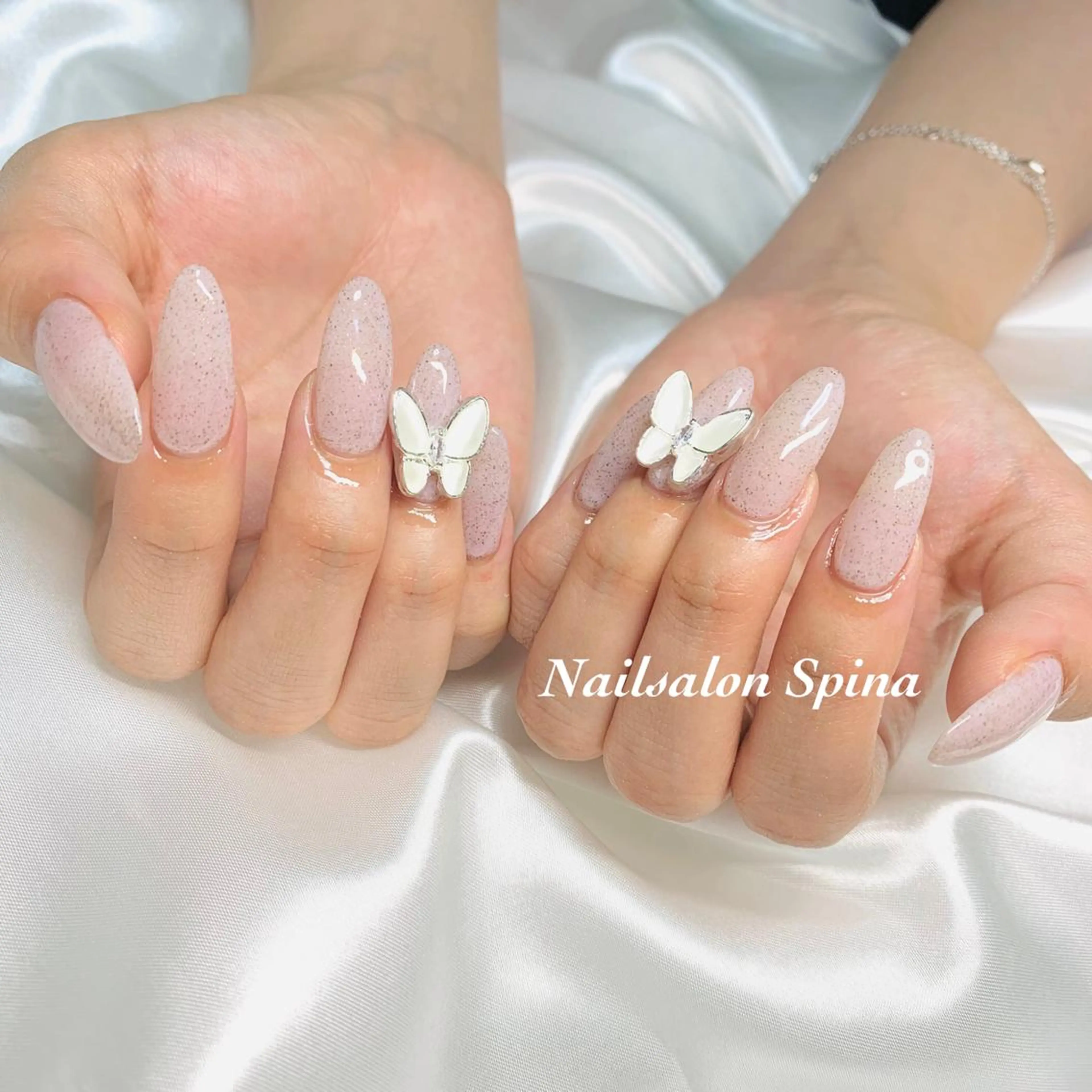 ネイル ジェルネイル ガーリー 韓国ネイル ワンカラーネイル パラジェル Nailsalon Spina 琴美のネイルデザイン