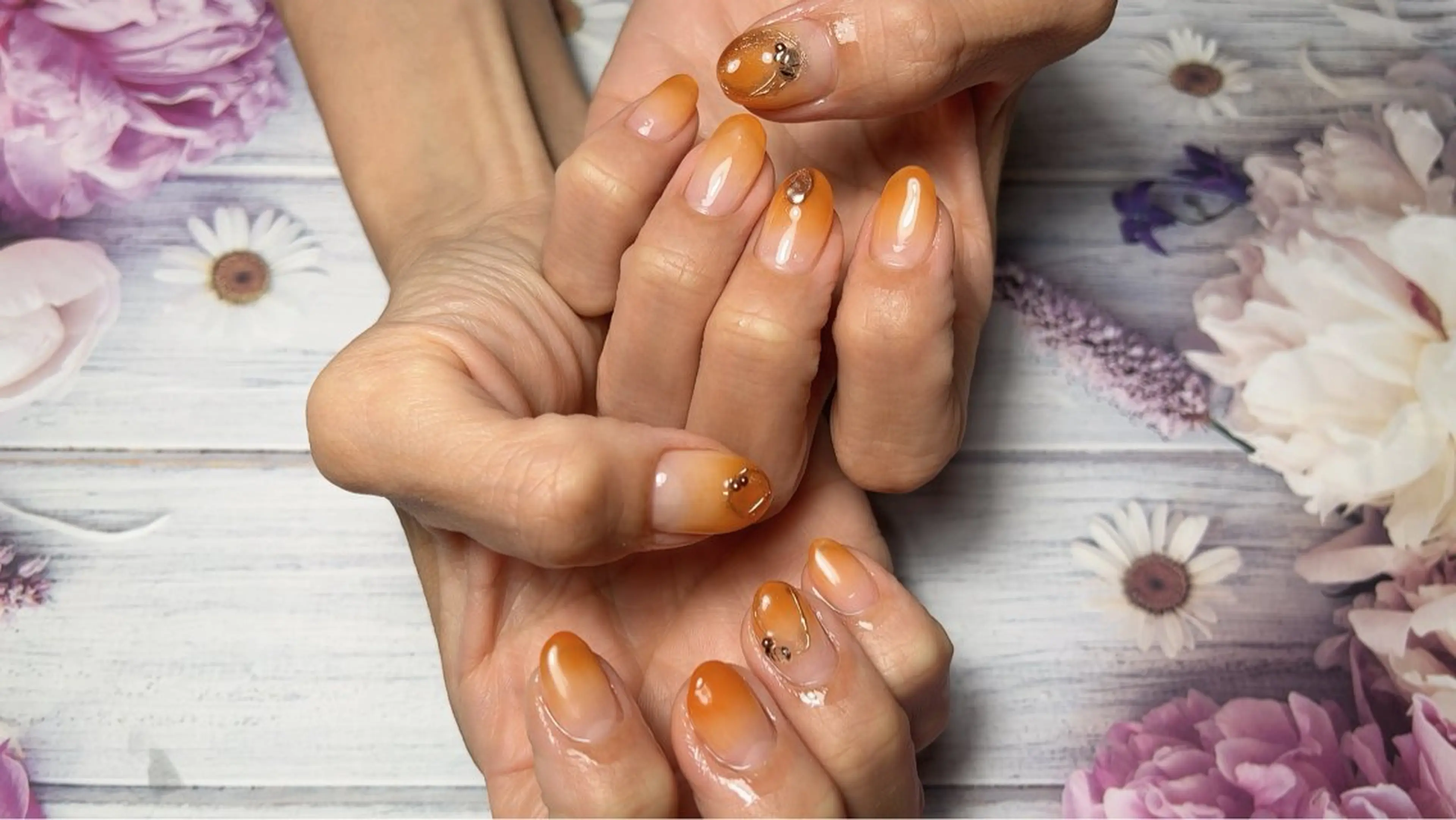 ネイル ハンドネイル Nail Salon Bonita所属・フィルイン施術 SHIZUKAのネイルデザイン