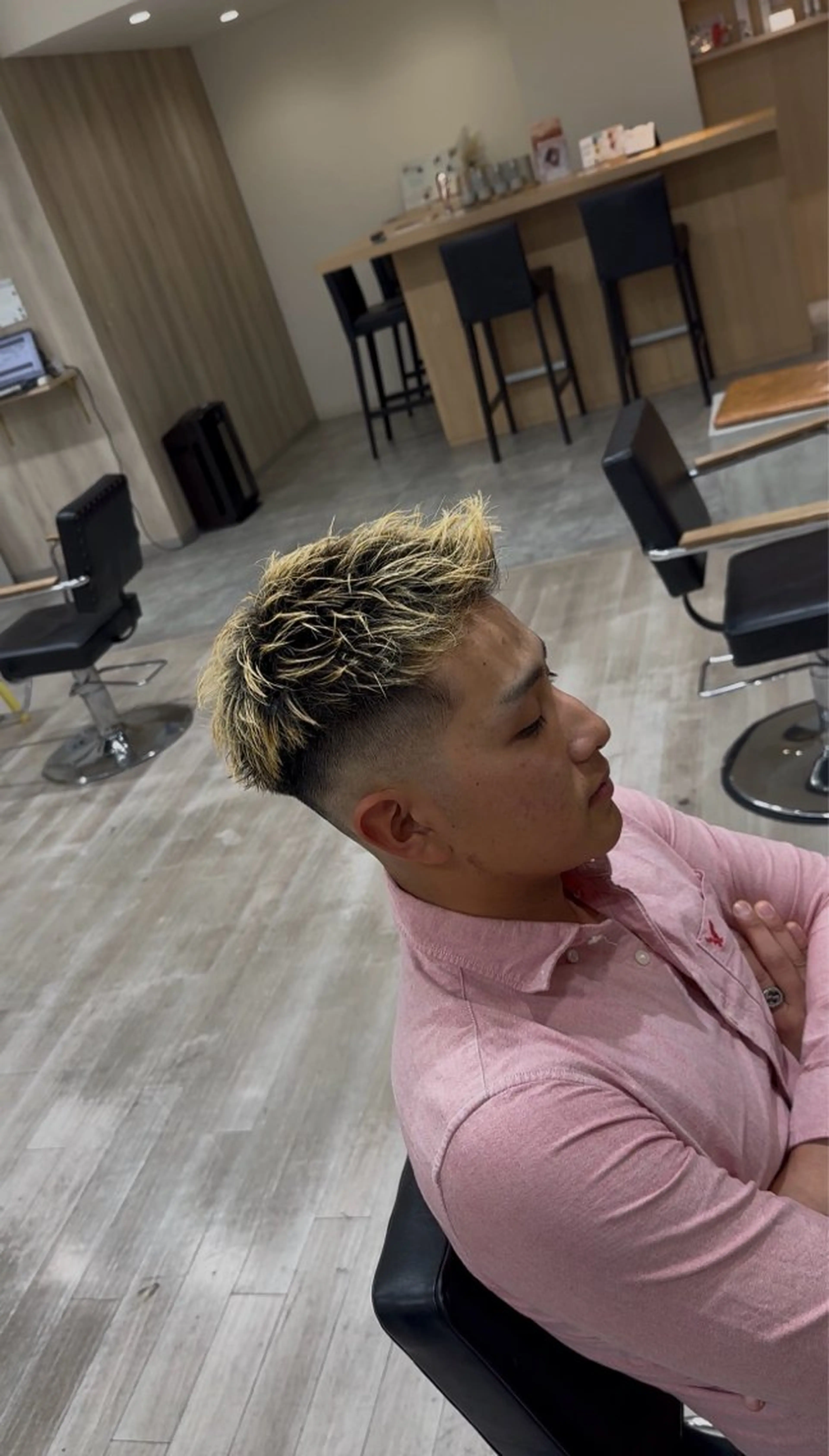 ショート メンズ フェードカット ショートヘア カット Chere ore 新金岡所属・ツイスパ/フェード /辻諒哉のヘアスタイル