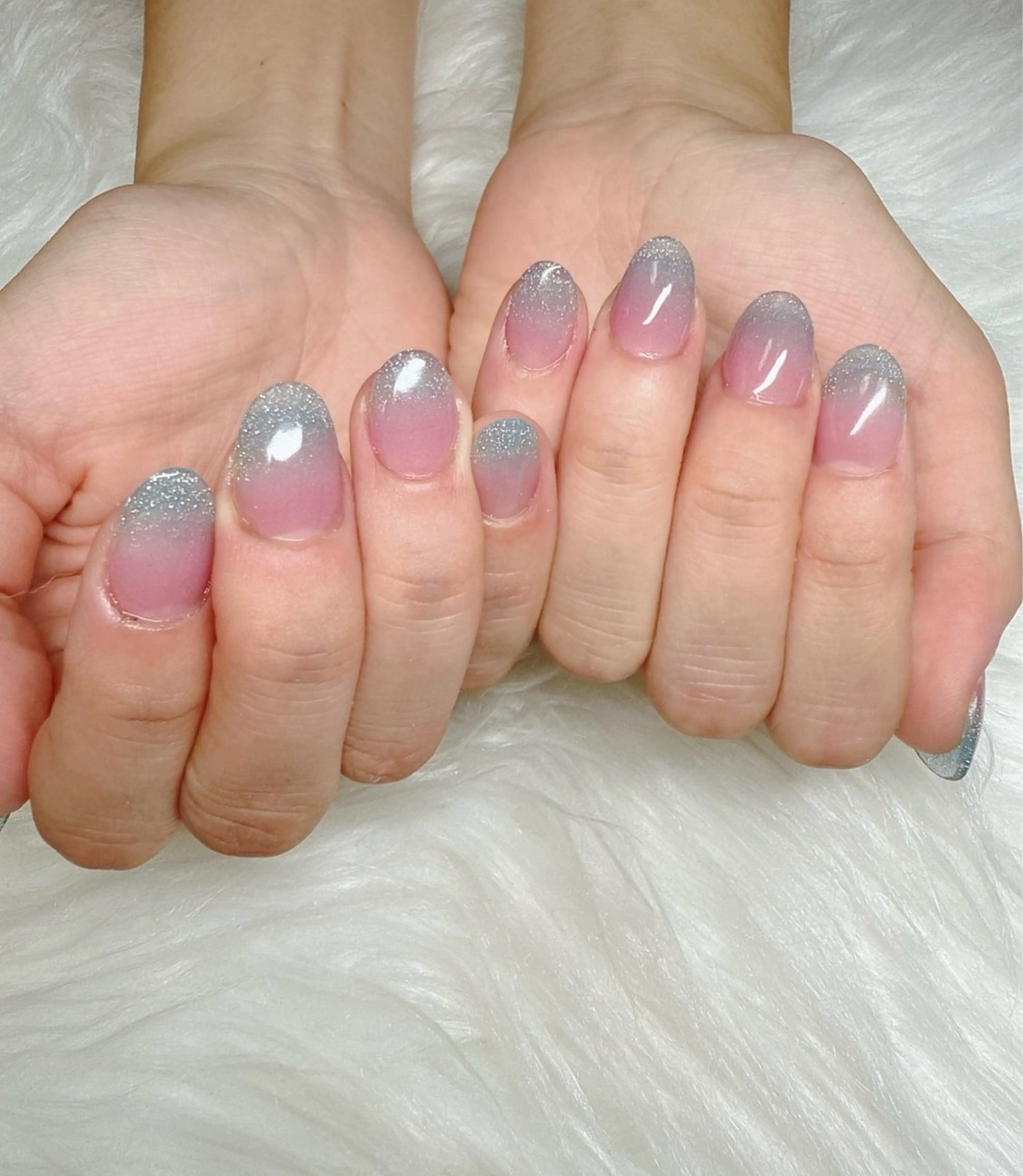 ネイル グラデーション スカルプネイル ハンドネイル Beauty salon 100＋大鳥居店所属・100＋大鳥居店 MIKAのネイルデザイン