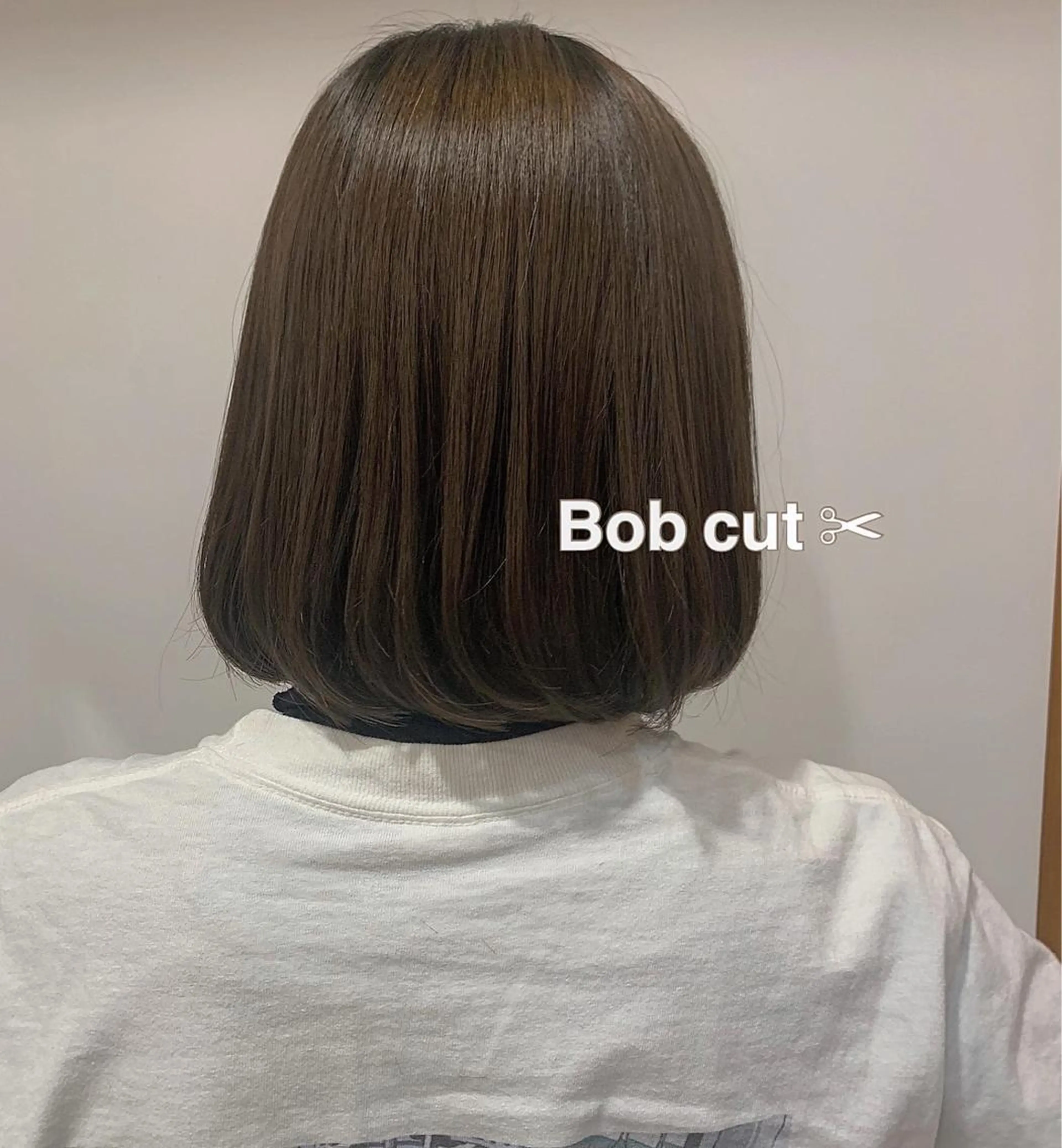 ショート ボブ misch by urban所属・名駅🦢大人艶カラー 🪽カミヤアカネのヘアスタイル