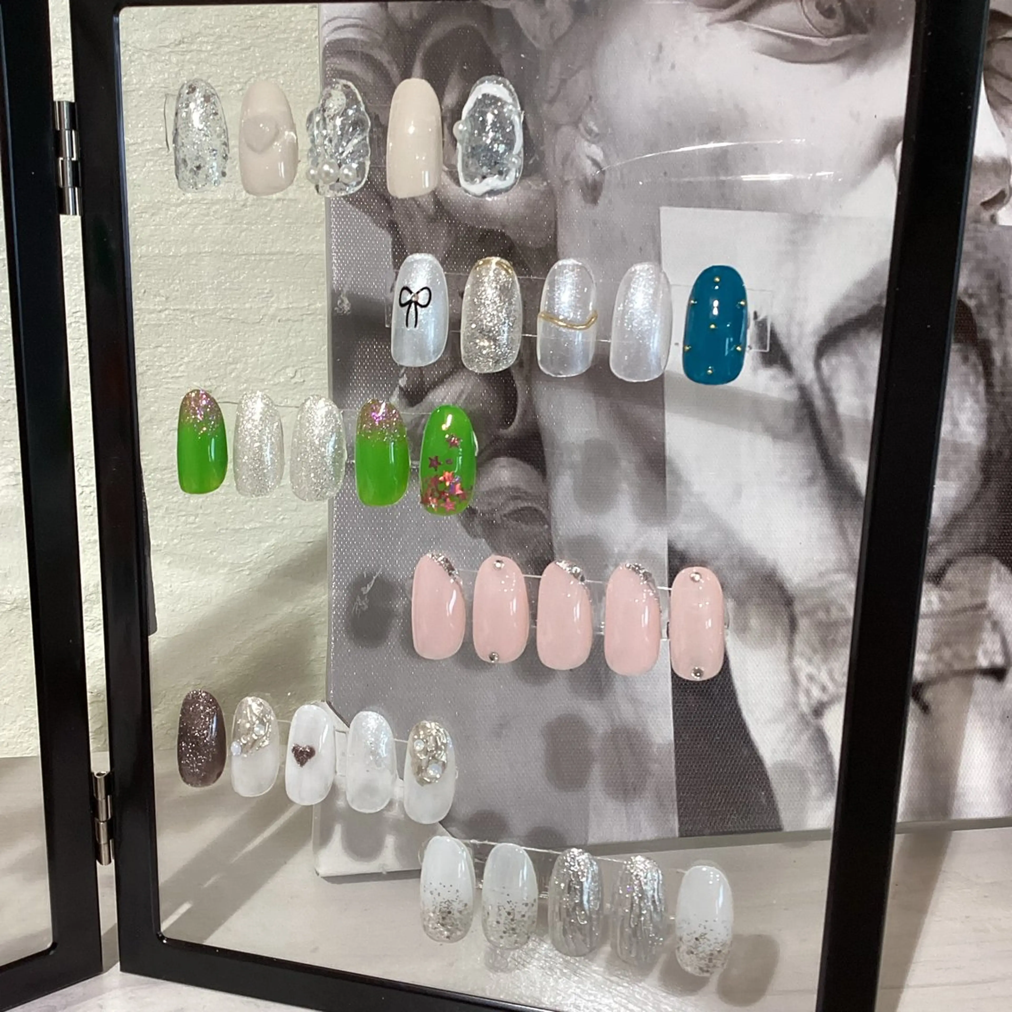 ネイル 浦添 MOON  nailのネイルデザイン