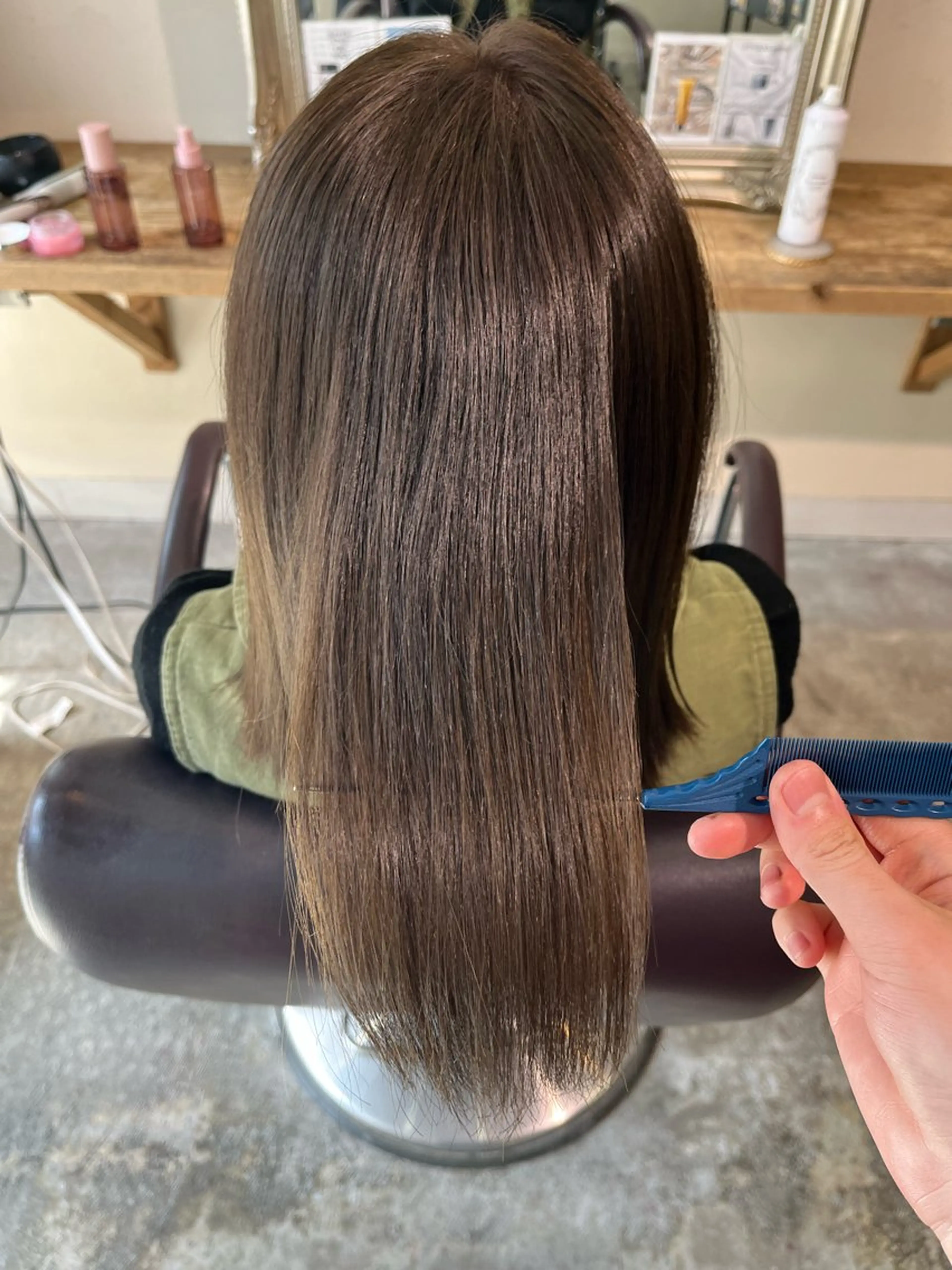 ミディアム カラー ヘアカラー トリートメント フェザーパーマ🌙 毛流れ yuzukiのヘアスタイル