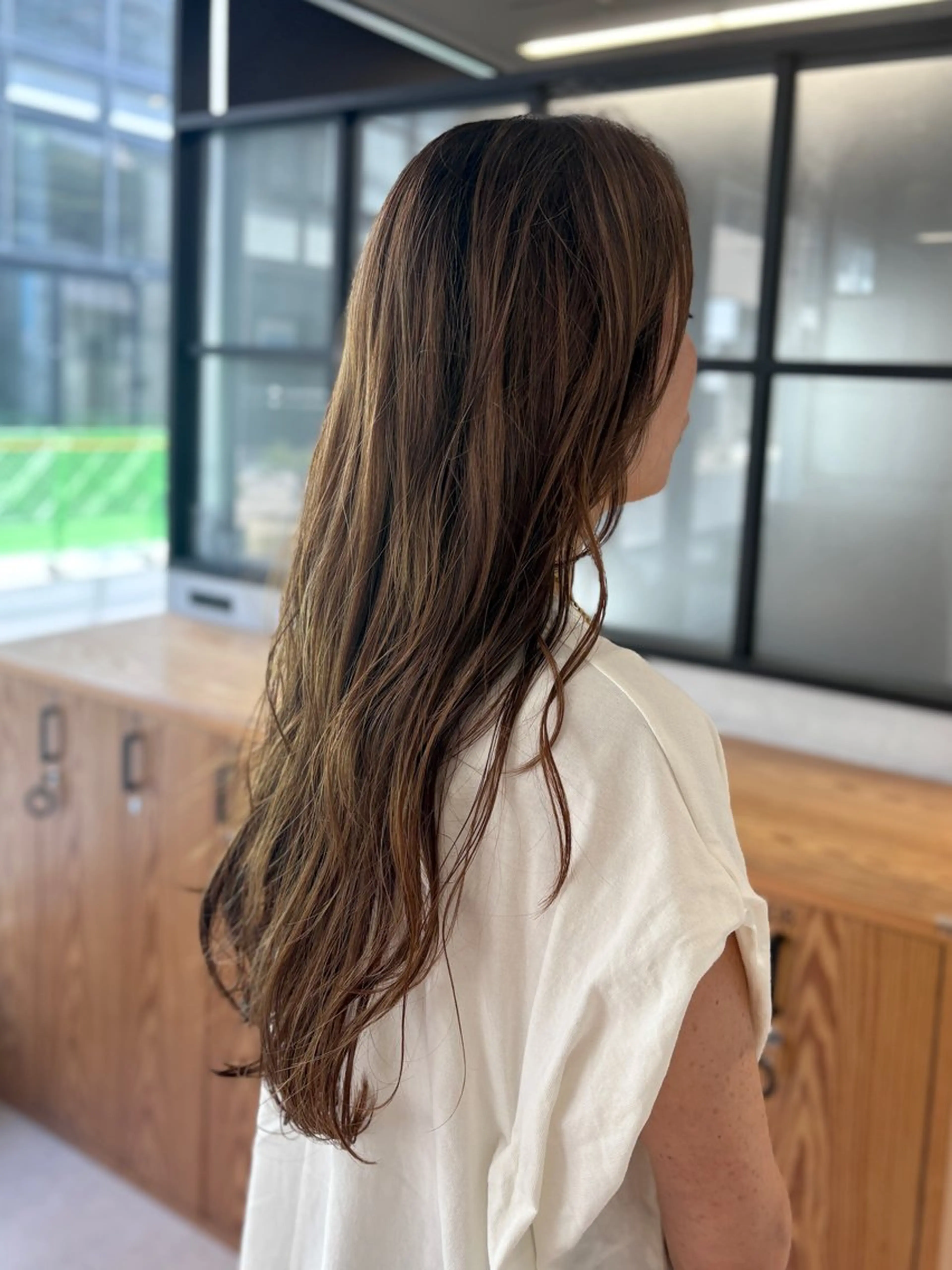 ロング カラー 透明感カラー ハイライトカラー ハイライト カット ヘアカラー ヘッドスパ DX SHARE SALON所属・matka白髪ぼかし 大人ヘア/KEIKOのヘアスタイル