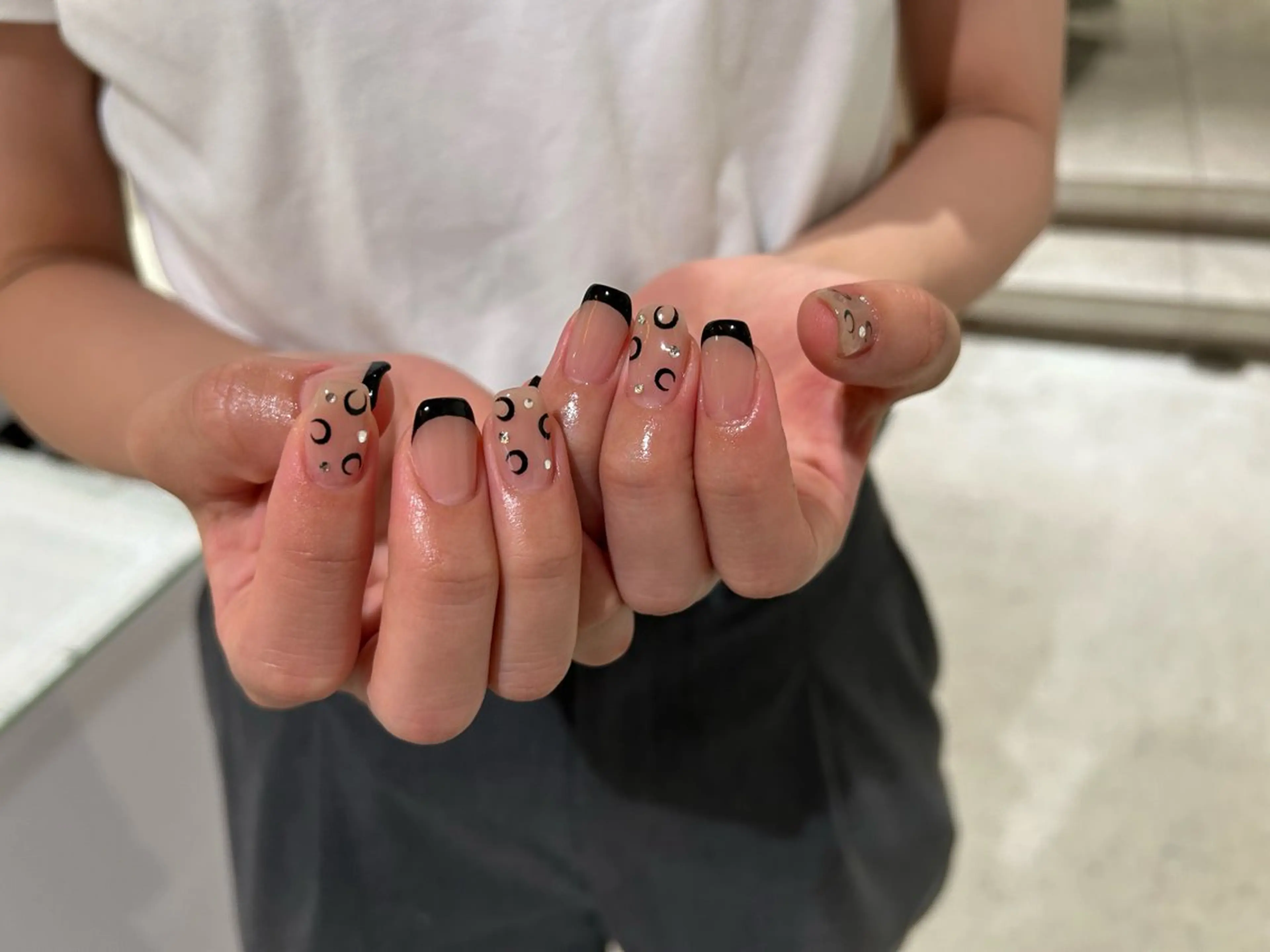 ネイル ハンドネイル ハンドケア esby Loely MIZUKIのネイルデザイン