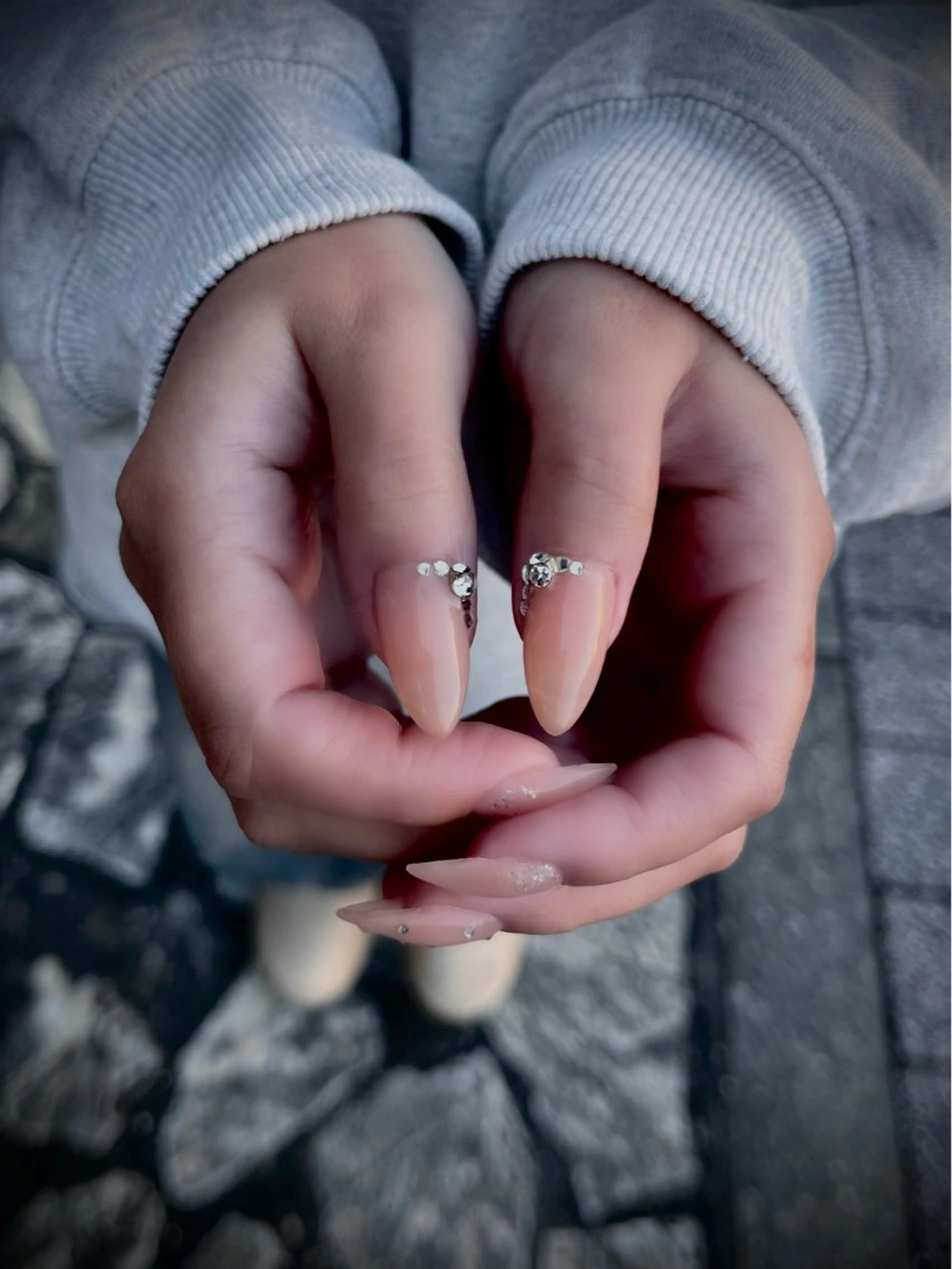 ネイル キラキラネイル マグネットネイル ワンカラーネイル スカルプネイル ワンホンネイル nine.🦋 YUKOのネイルデザイン