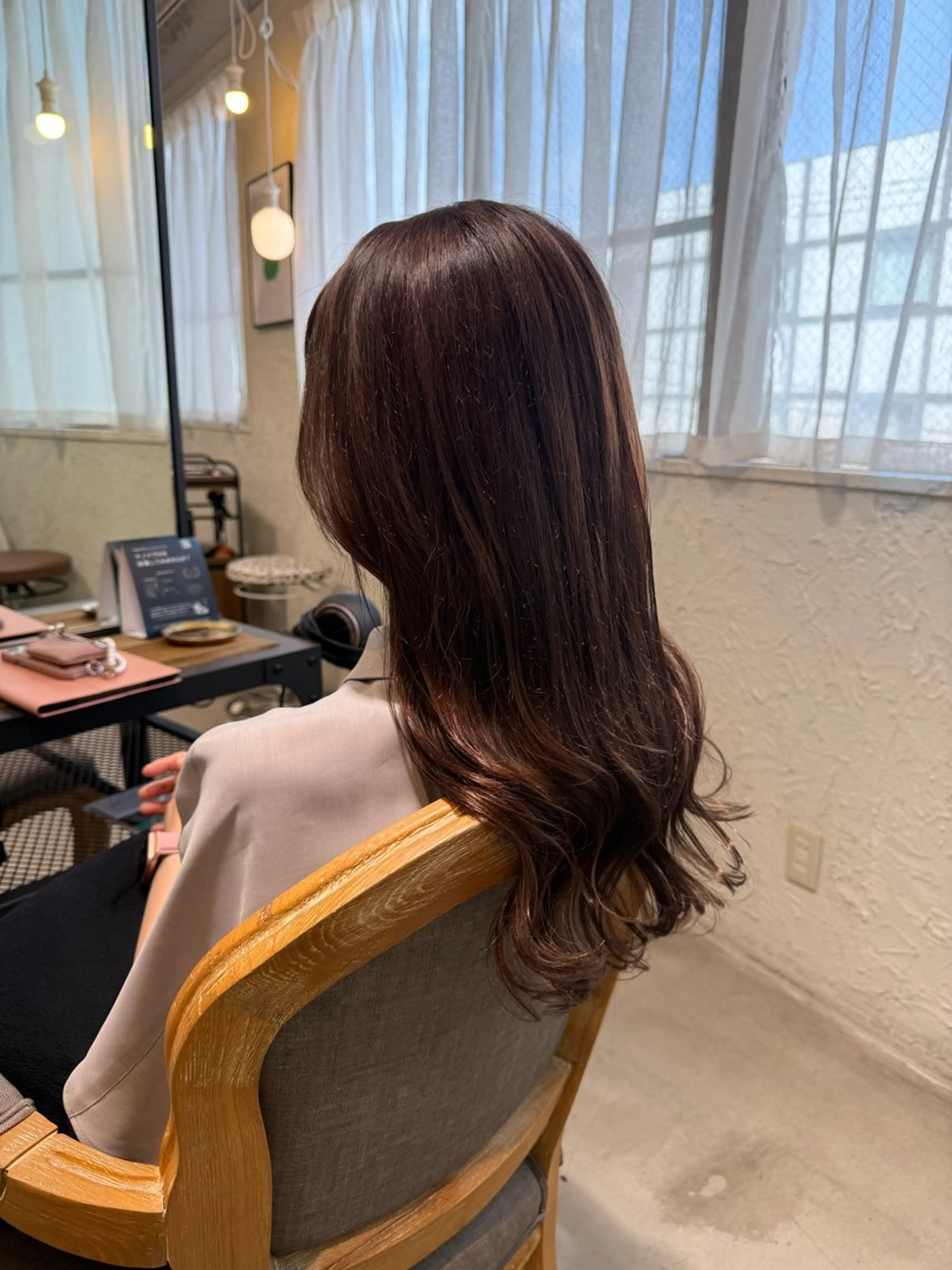 ロング lea/1 HANARE所属・梅澤 麻衣のヘアスタイル