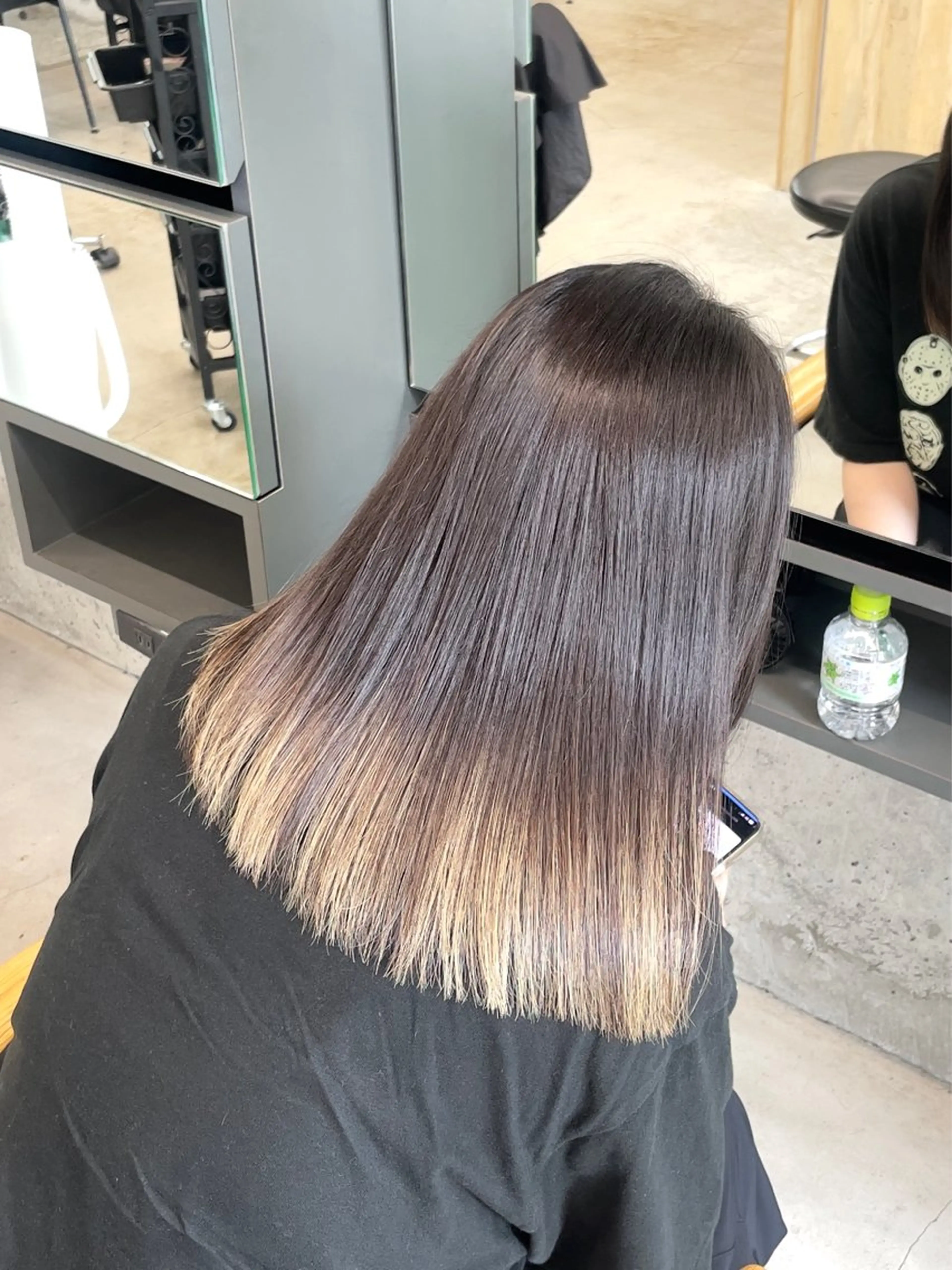 ナチュラル縮毛矯正＋美薬トリートメント(ブリーチ毛可)の写真