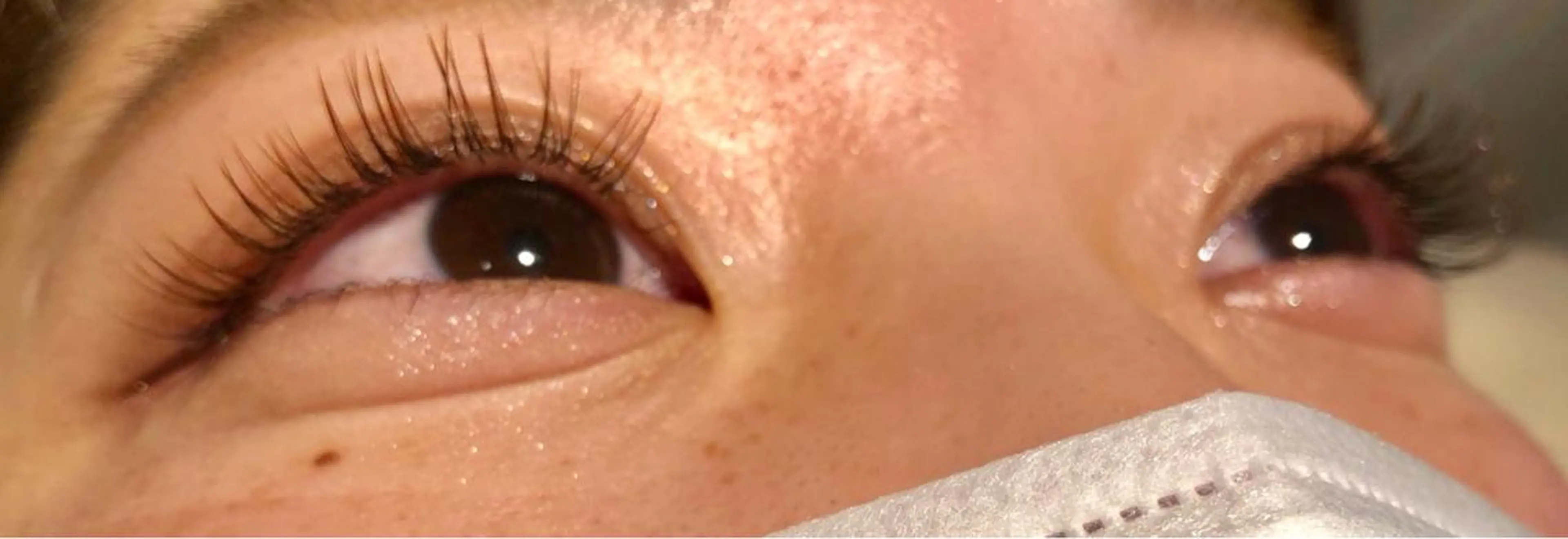 マツエク・マツパ カラーマツエク arev所属・矢野 詩依奈の眉毛・アイブロウイメージ