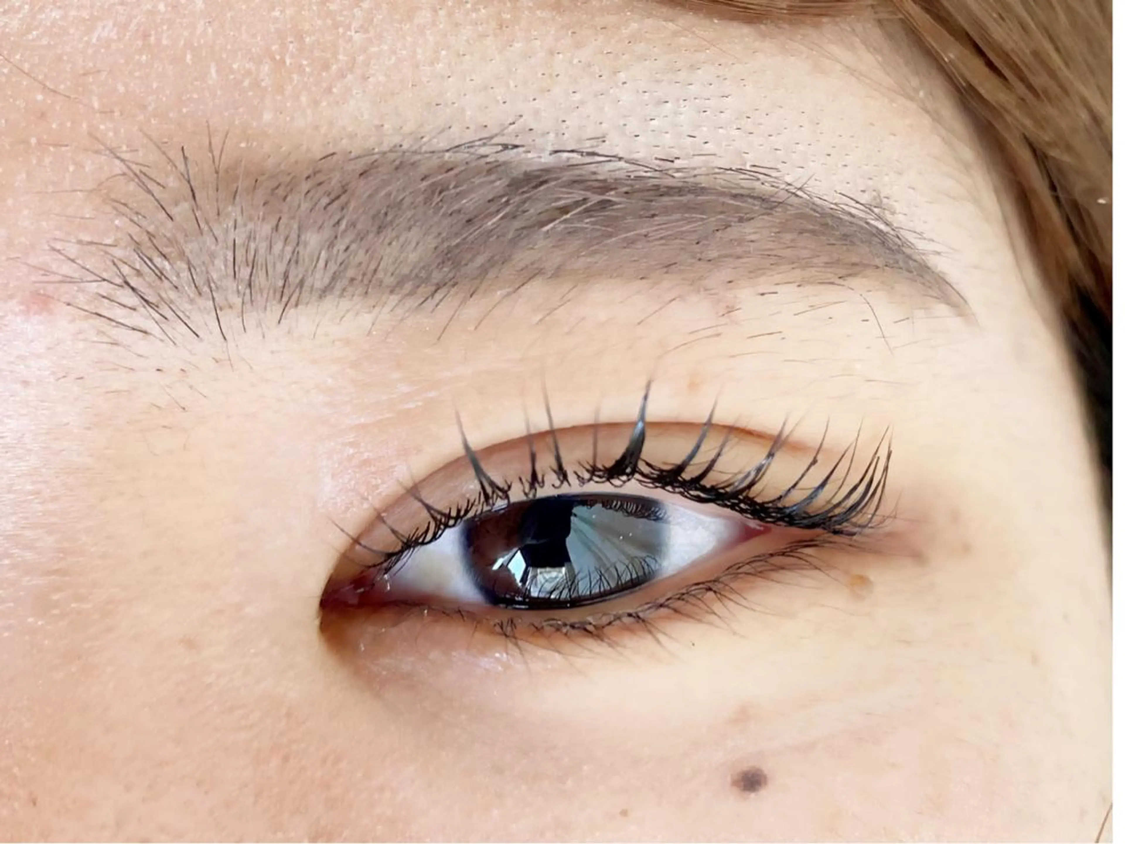 マツエク・マツパ パリジェンヌラッシュリフト eye・nail salon fixlash 江坂店所属・アイリスト AYAのマツエク・マツパデザイン