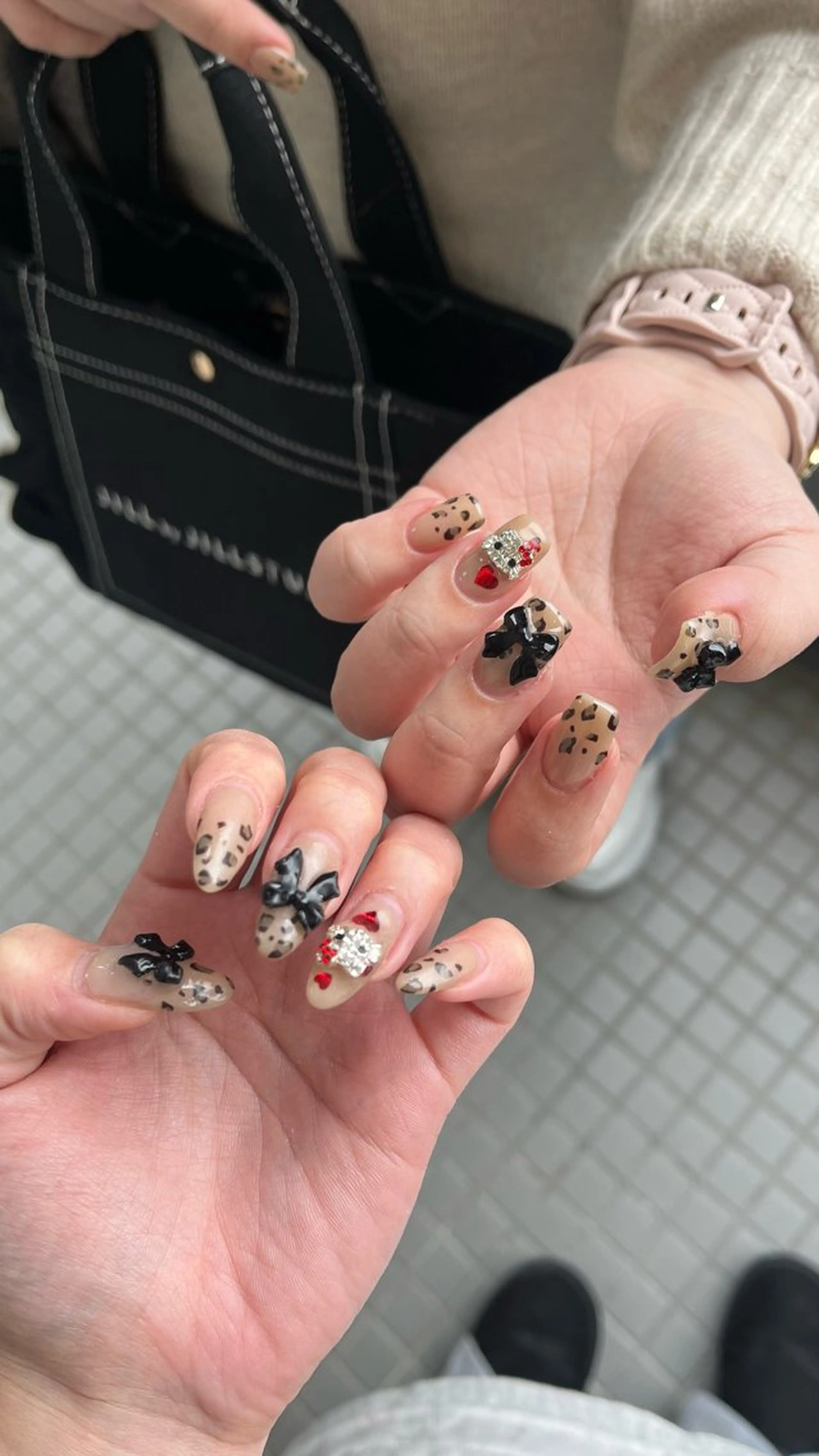 ネイル 🤎Two ERI🤎のネイルデザイン