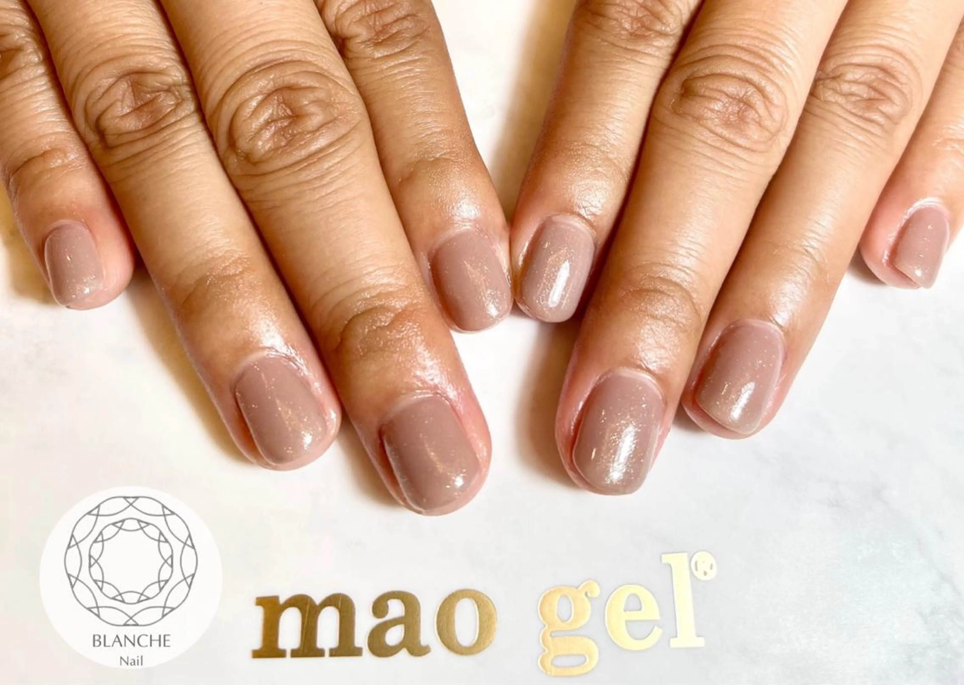 ネイル ジェルネイル ラメ(グリッター) オフィスネイル パラジェル シンプルネイル BLANCHE Nailのネイルデザイン