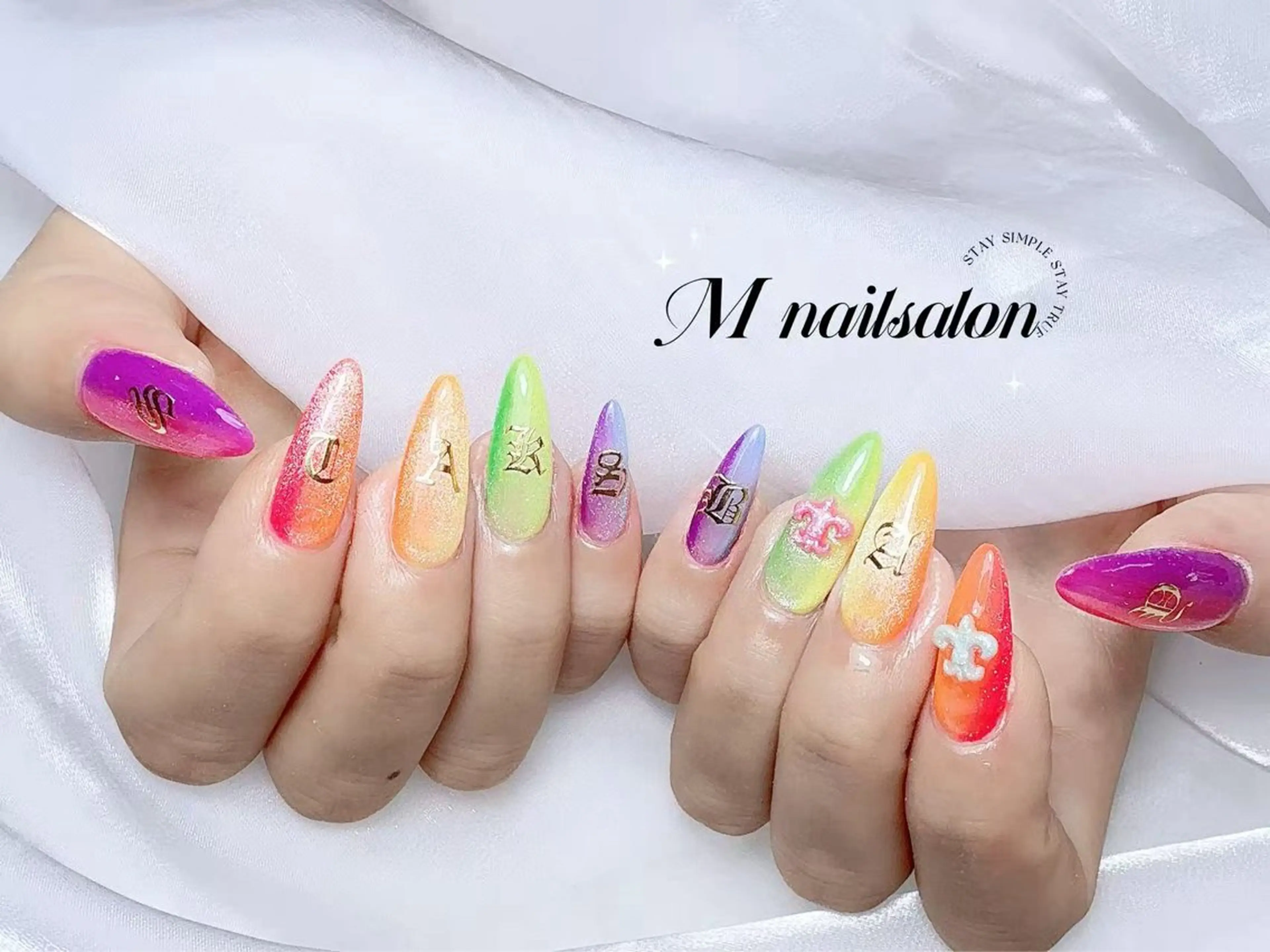 ネイル M🌷nail 長さだし専門店のネイルデザイン