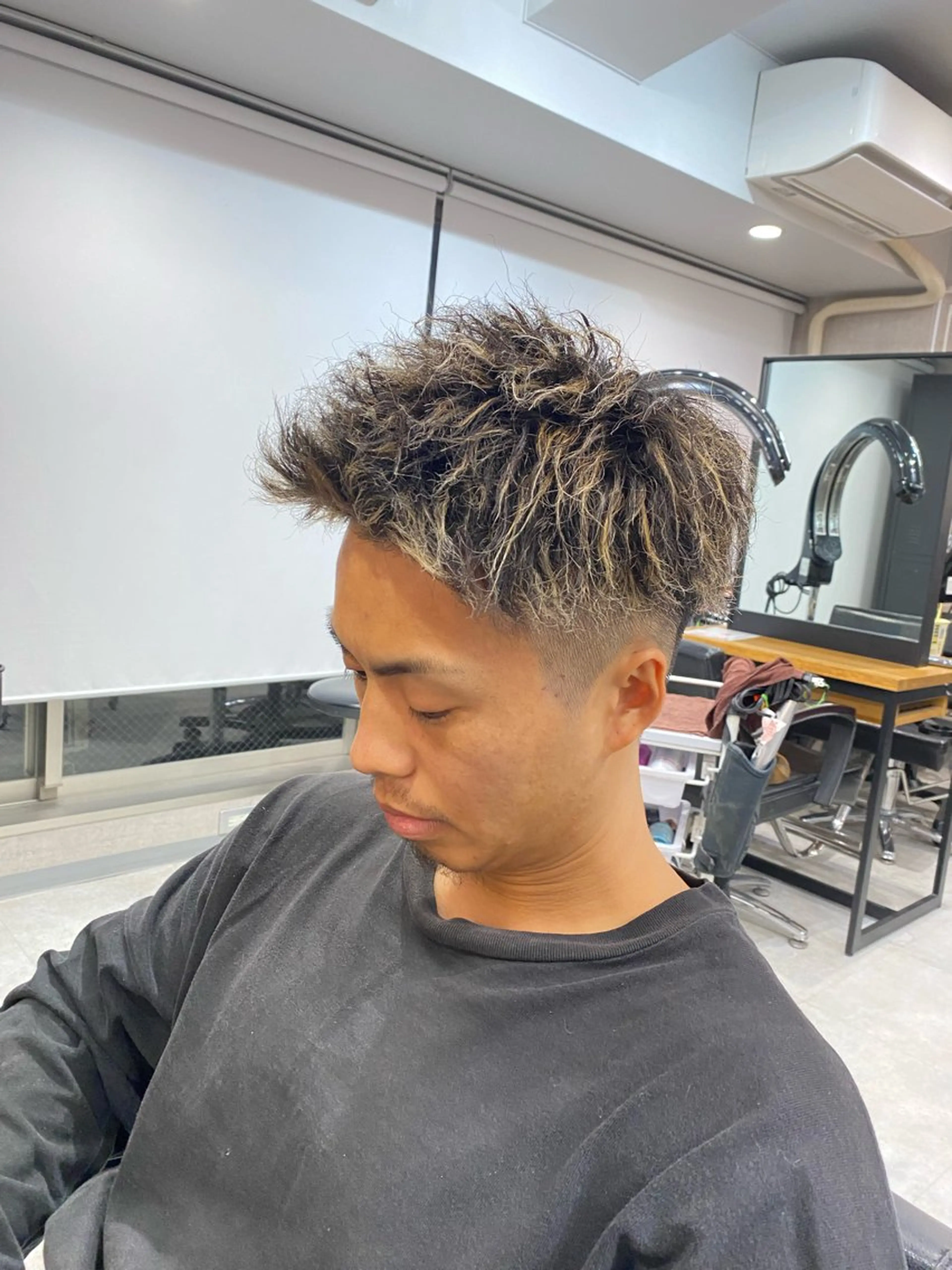 ショート パーマ メンズ メンズパーマ メンズツイストパーマ ツイストパーマ 🐉『メンズ美容師』 吉田龍星🐉のヘアスタイル