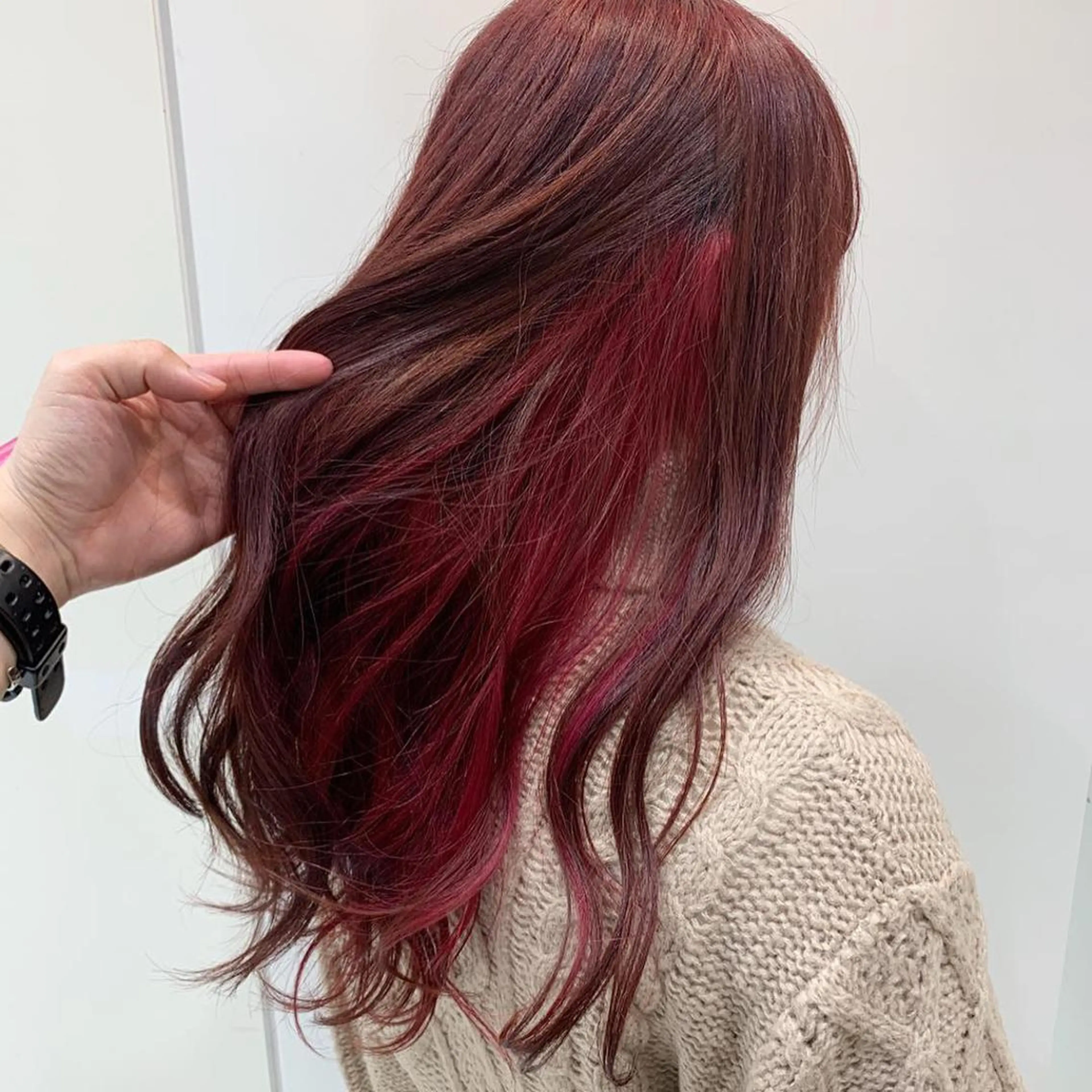 ロング カラー ブリーチ ブラウンカラー ケアブリーチ ピンクカラー ピンクブラウン カット ヘアカラー トリートメント Le'a渋谷所属・インナーエクステ渋谷 🦋KAJIのヘアスタイル