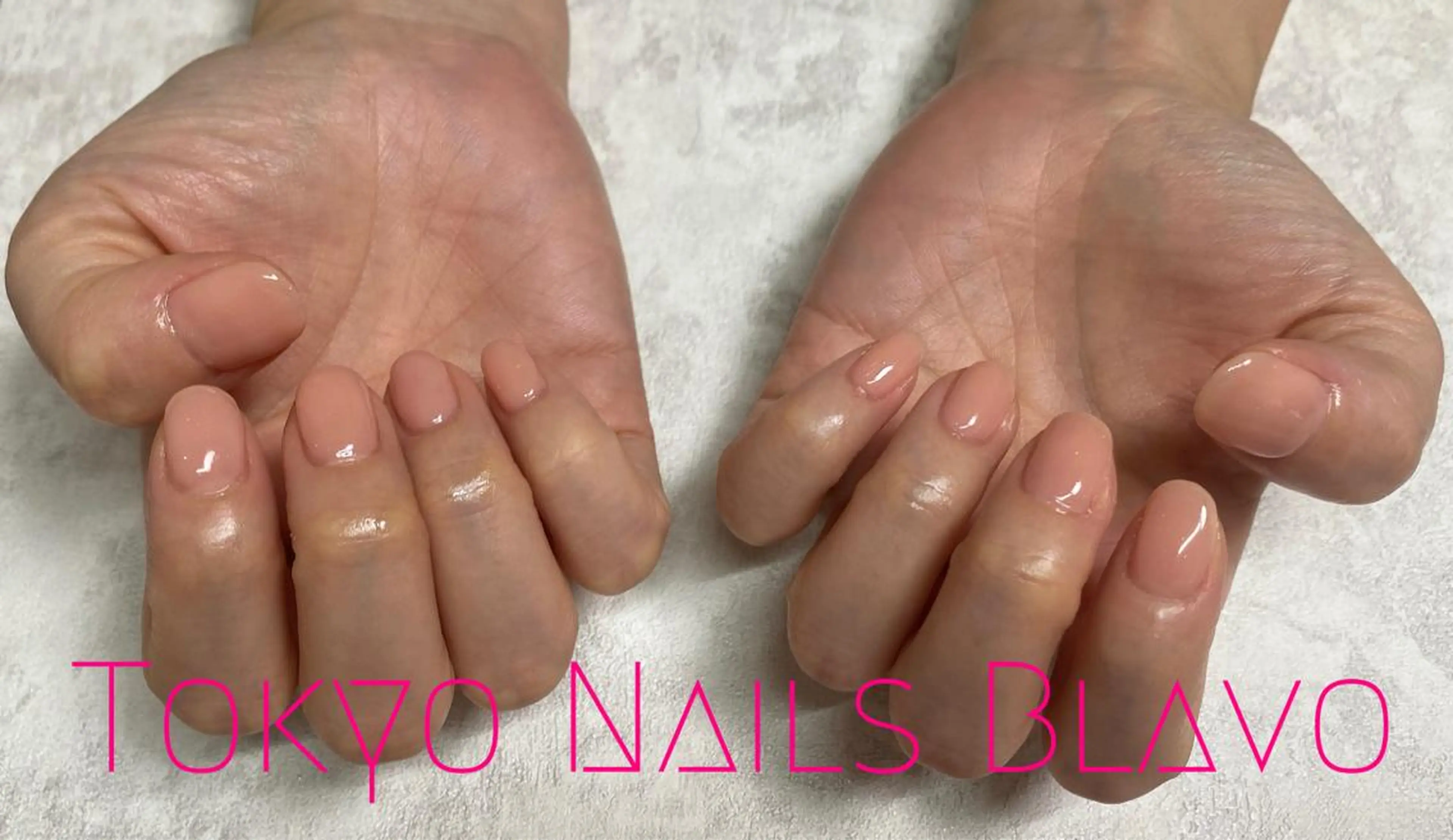 ネイル ワンカラーネイル T.N.B 山本陽子のネイルデザイン